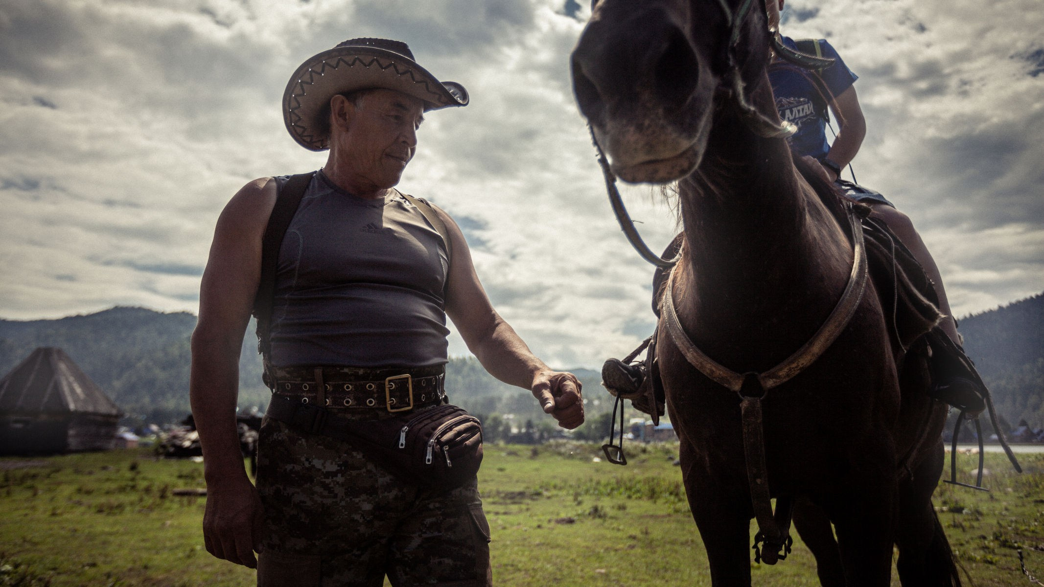 съёмка для контента на Алтае. фотограф портретов на Алтае. портретный фотограф на Алтае. фотограф для бизнеса на Алтае.