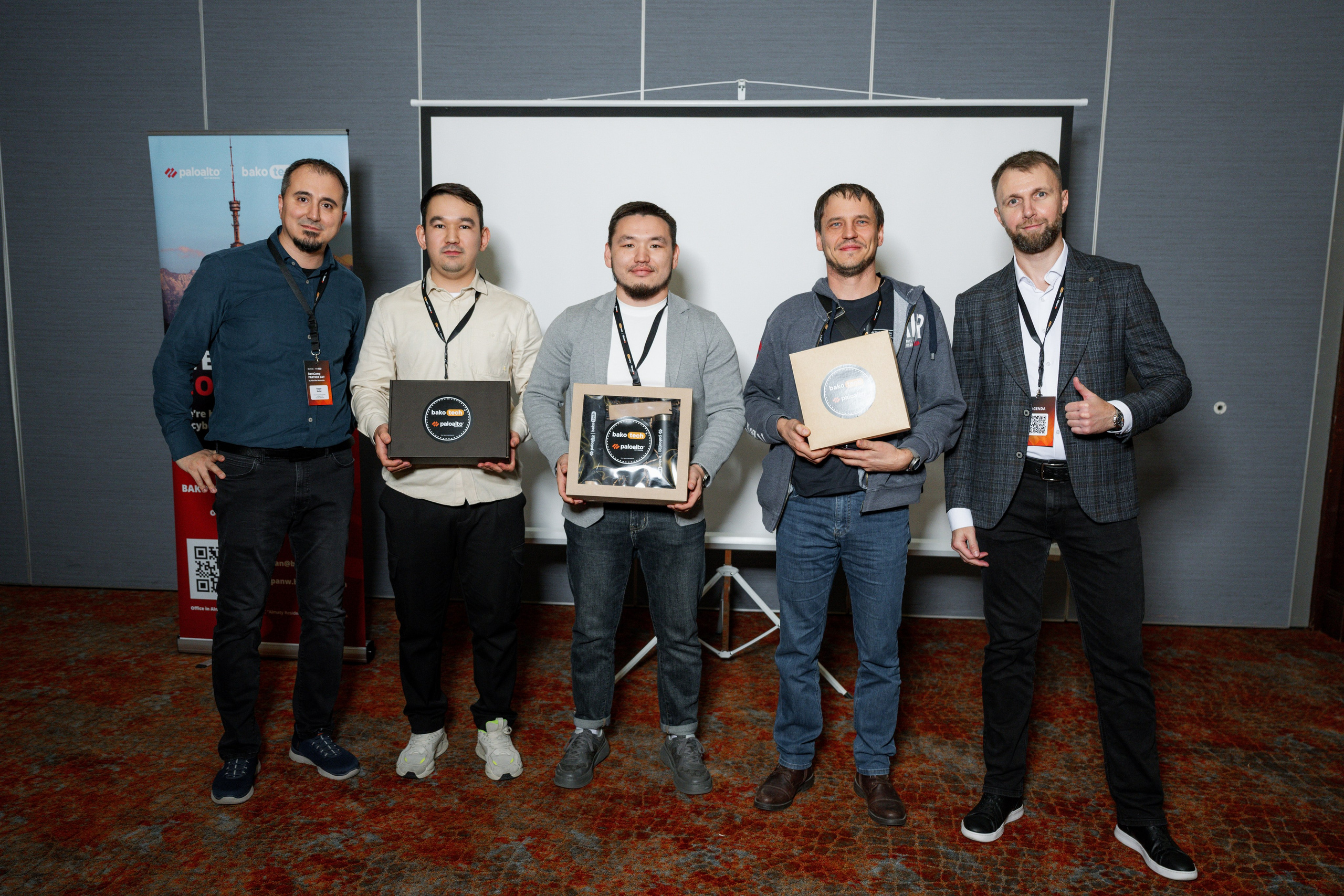 BakoTech&PaloAlto. Фотограф в Алматы — Алексей Коньков | Репортаж, свадьбы, портреты