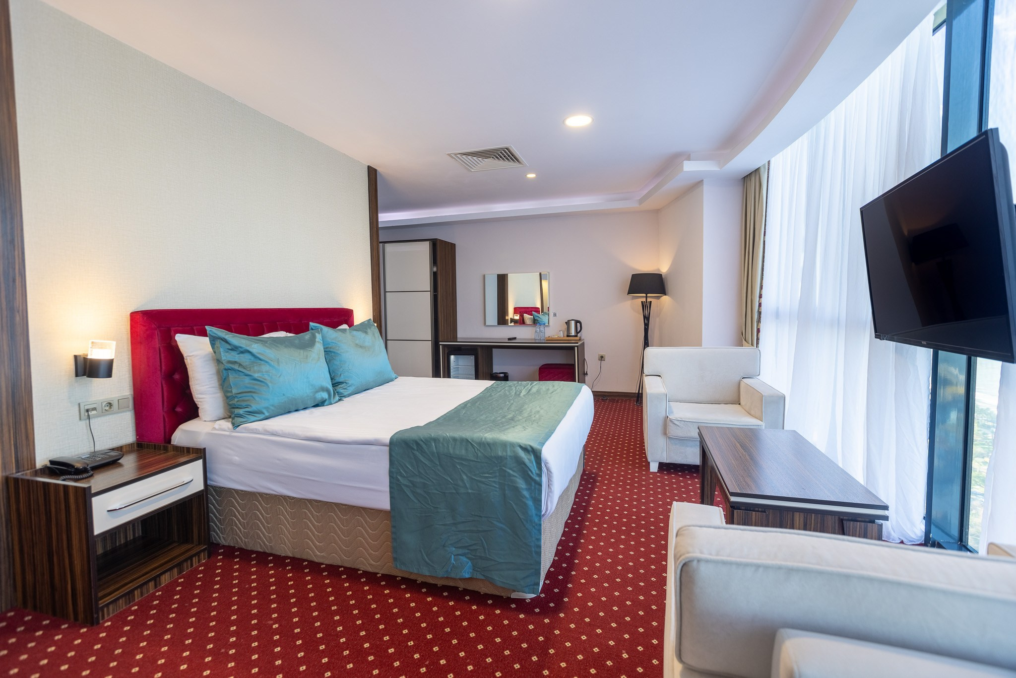 SKY TOWER (METRO CITY). Режиссёр, клипмейкер, фотограф — Андрей Охота