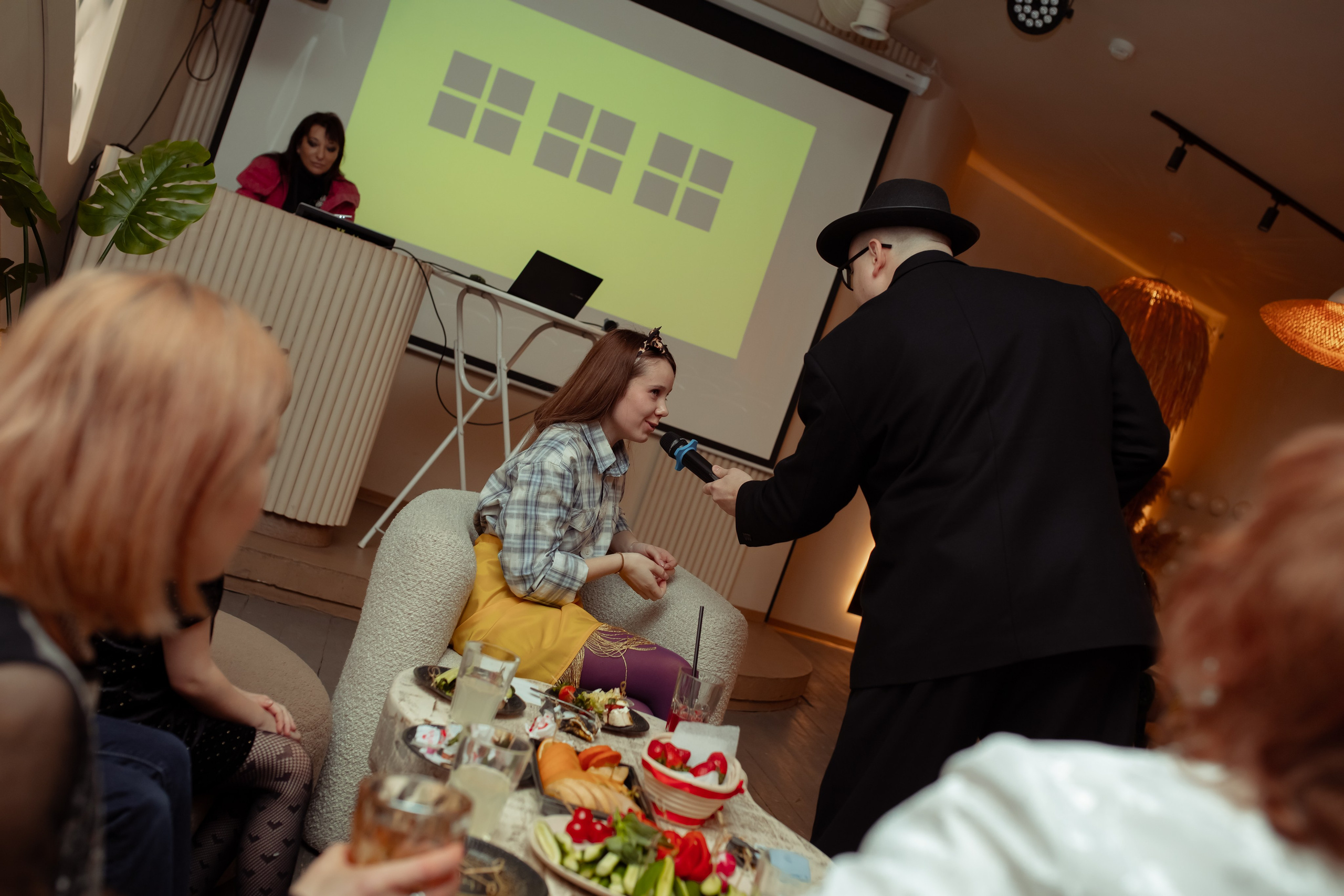 Юбилей Анны в стиле Гайдая. Семейный и детский фотограф в Москве Дорогова Екатерина