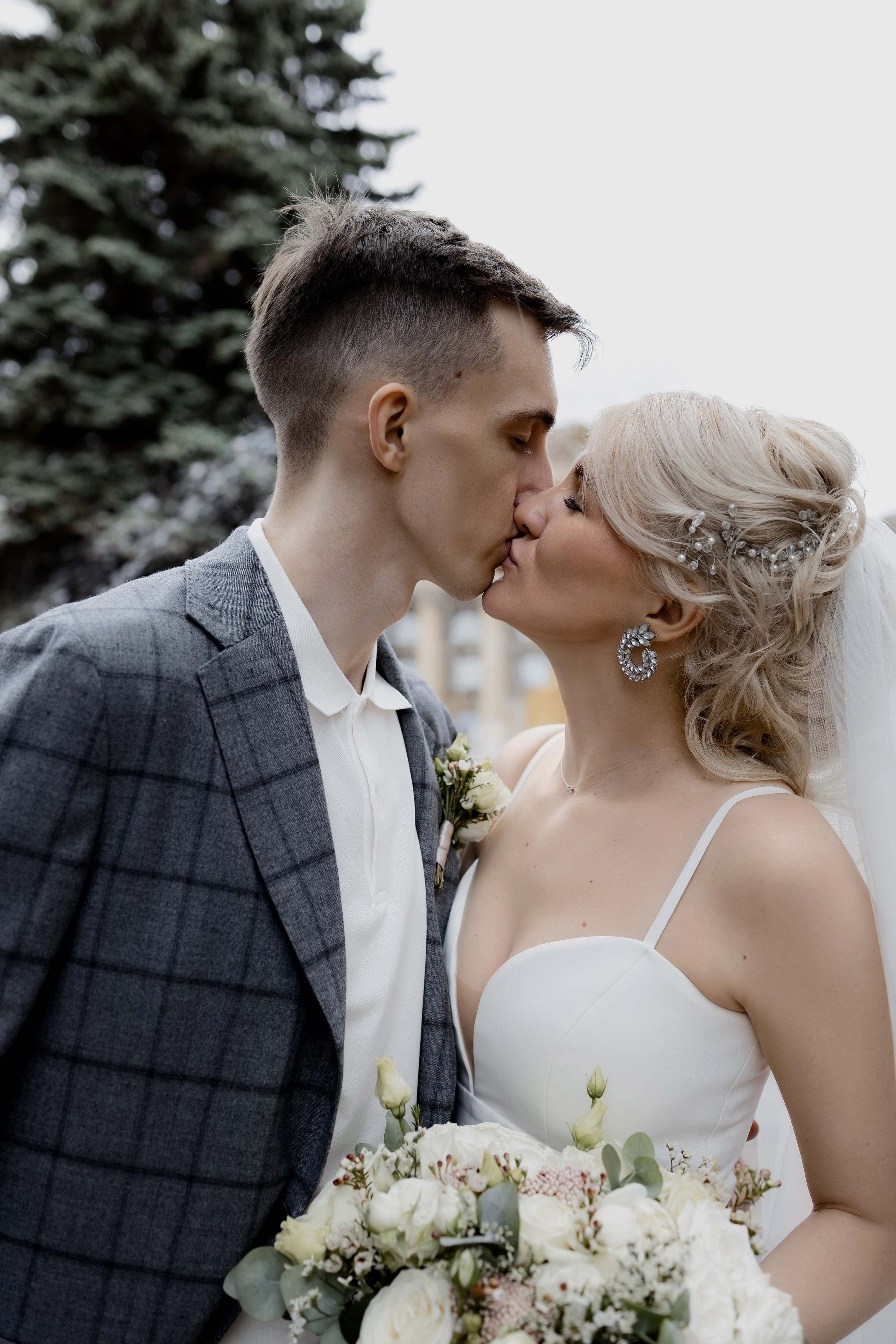 Ирина и Никита |Wedding. Фотограф Челябинск Эвелина Ганага, съемка для бизнеса и маркетплейсов