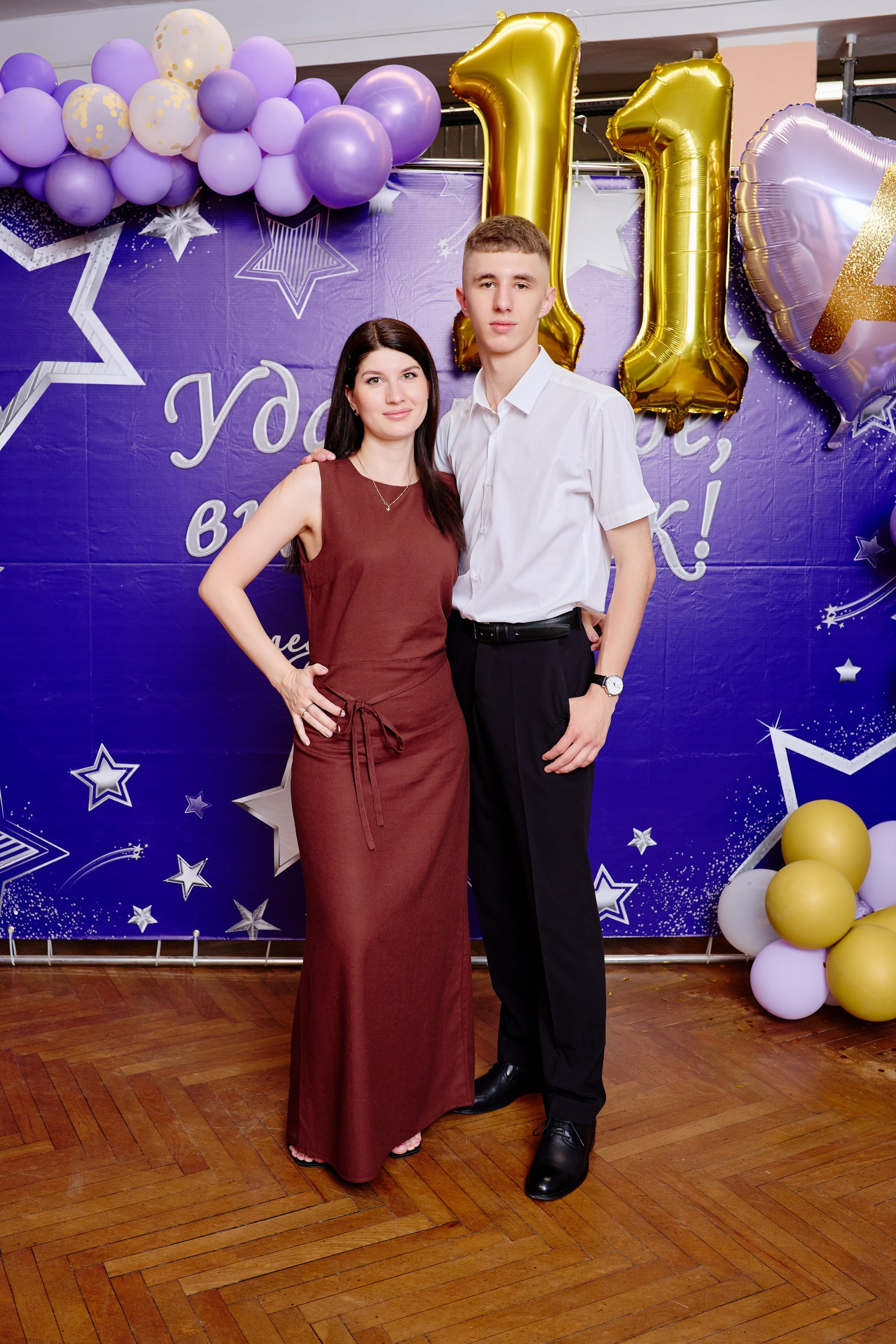 Выпускной 35 Сош. Фотограф Выпускные альбомы Таганрог Сергей Коробченко