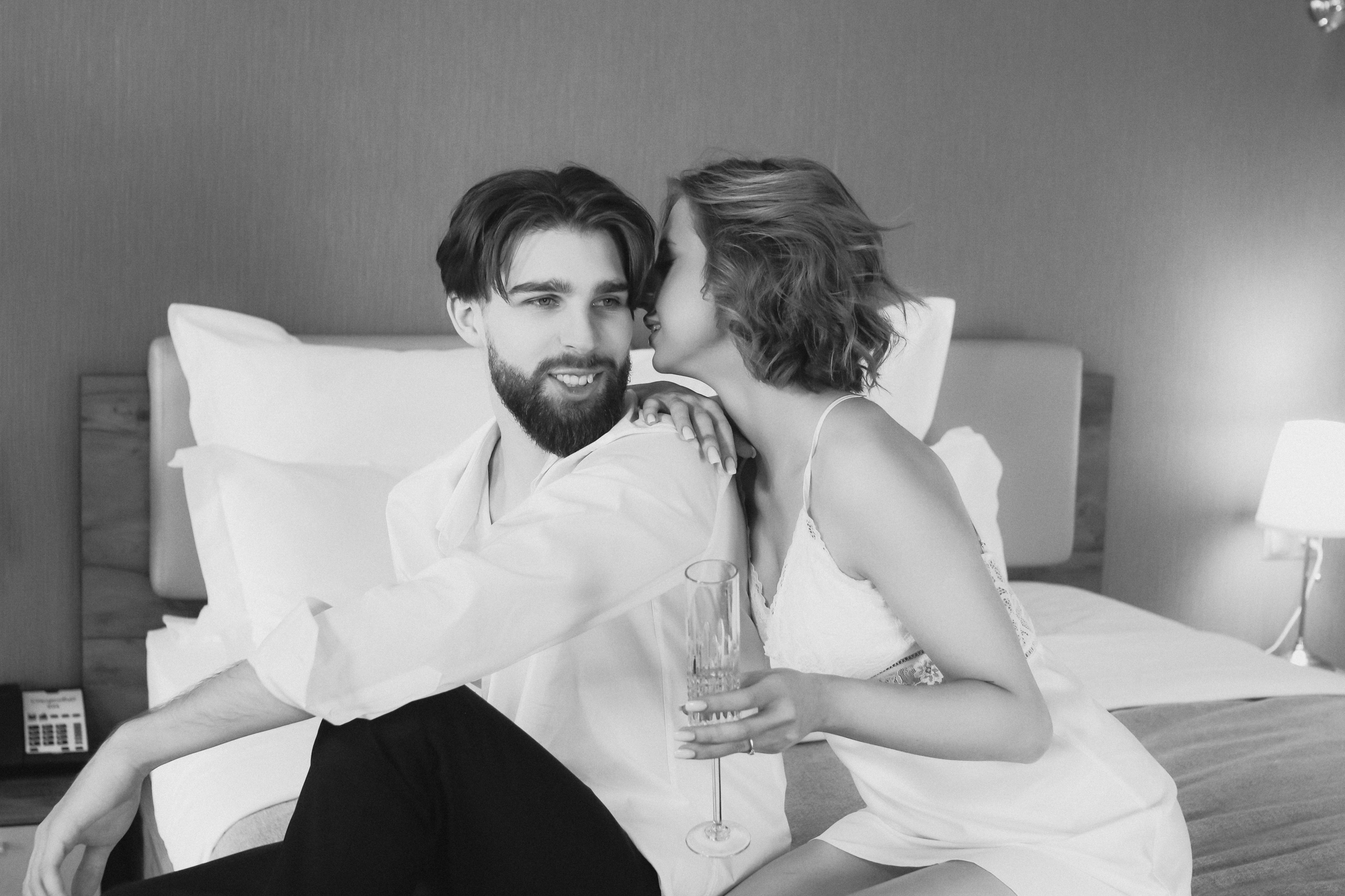 Сборы в отеле (Виталина и Константин). Свадебный и репортажный фотограф Николай Доровских