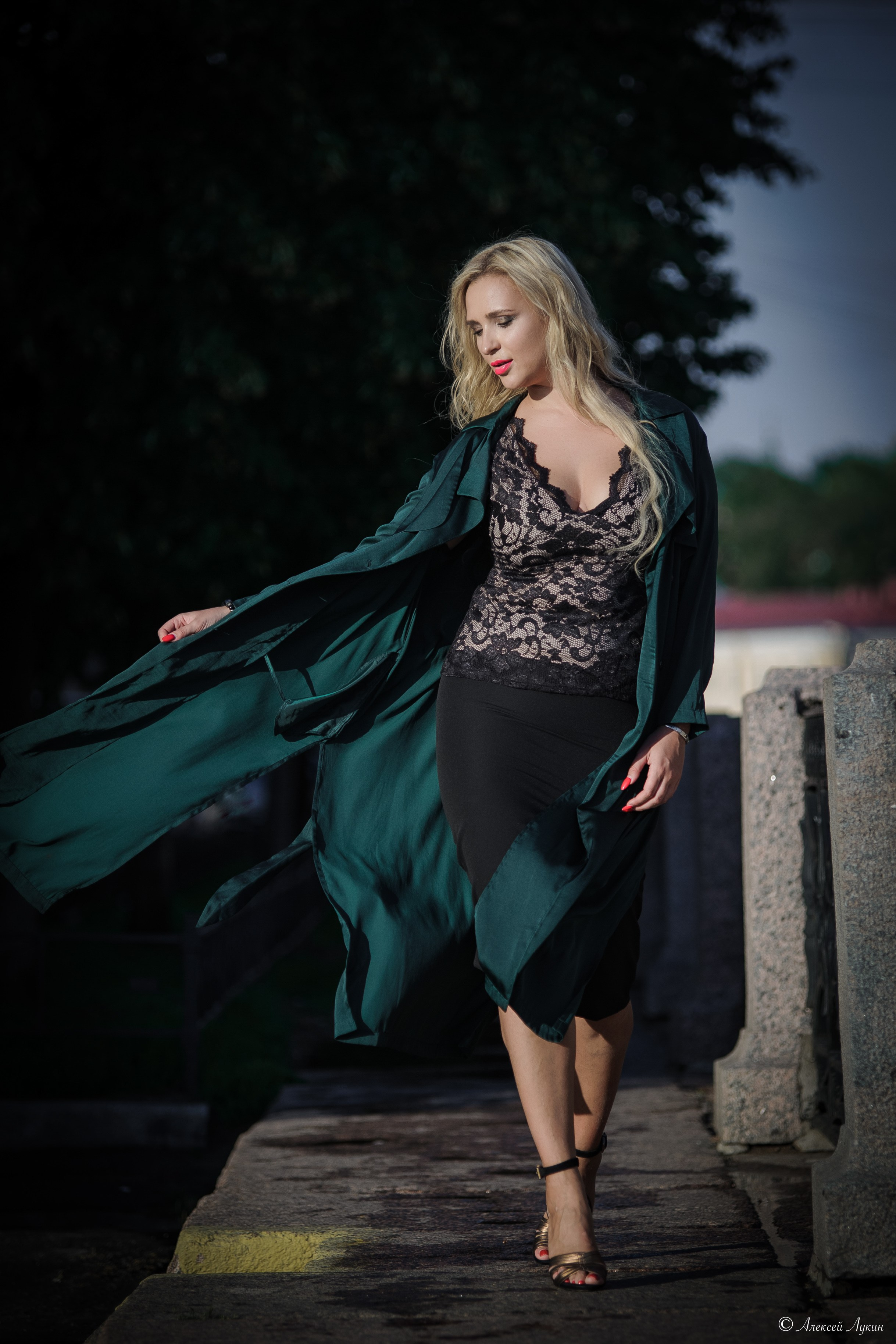 Женская фотосессия в СПб на улице.
