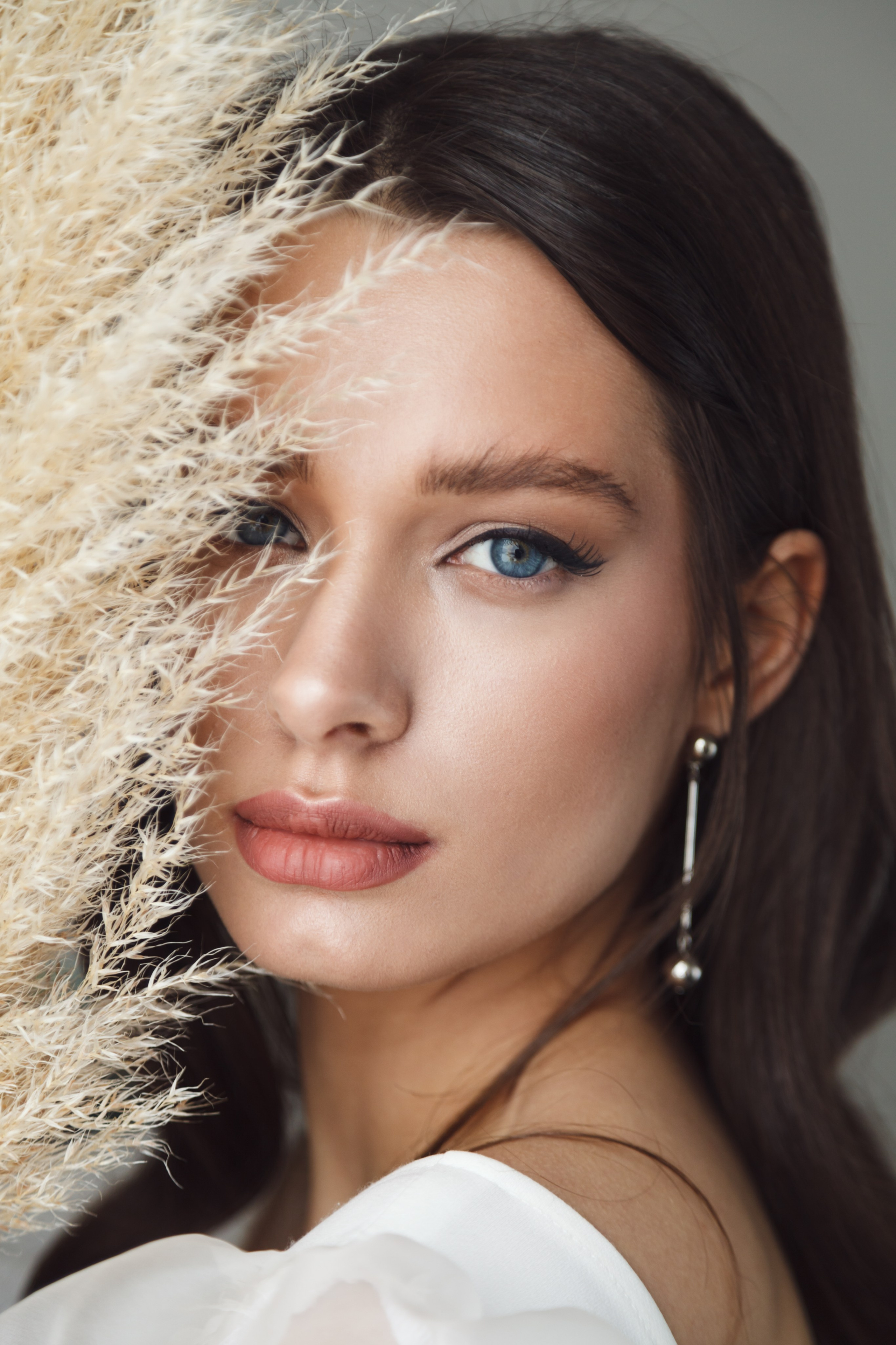 Бьюти съемки в Барнауле. Фотограф для бизнеса, маркетплейсов, контента и соцсетей в Барнауле Савинкова Виктория