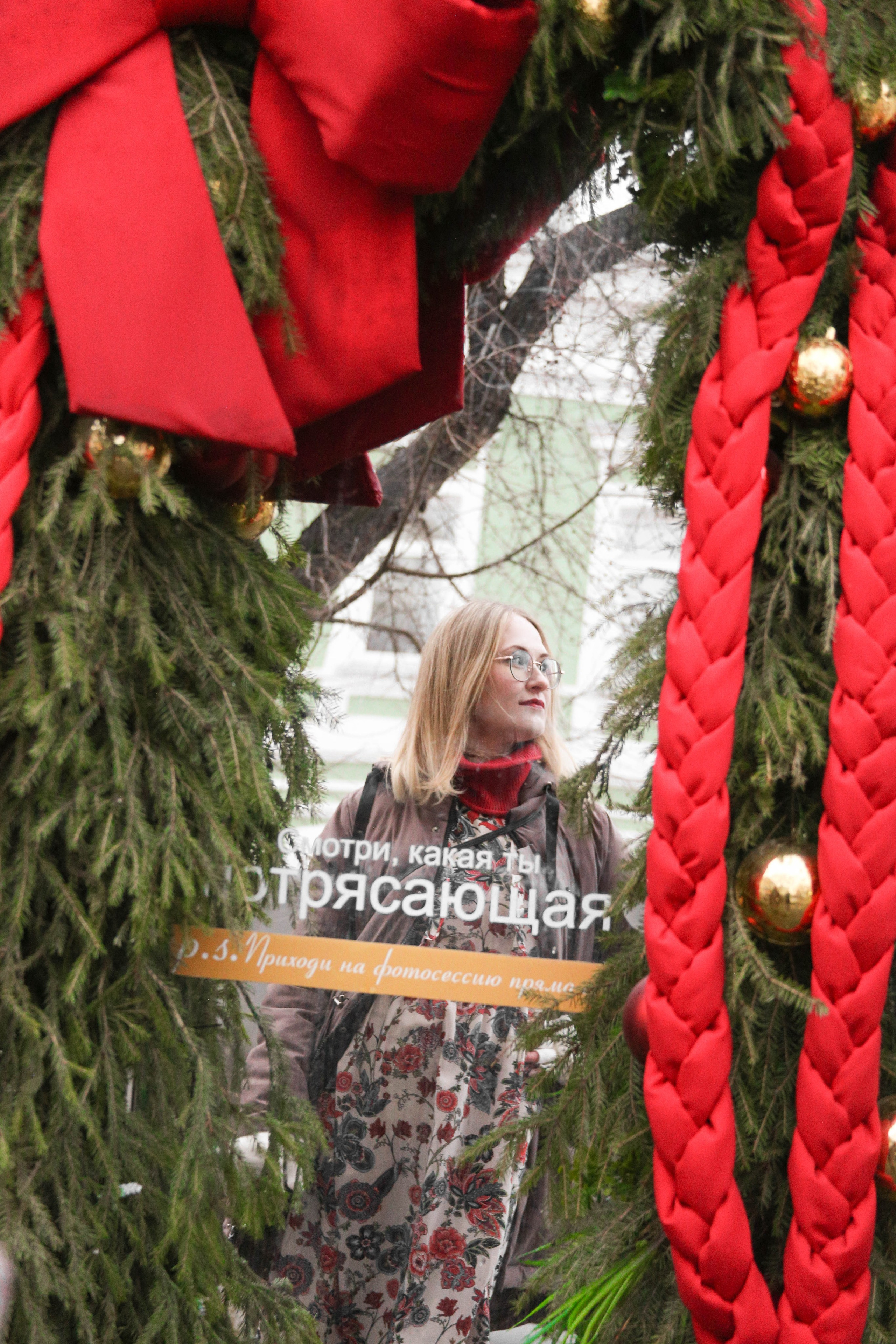 Маша на прогулке. Фотограф Пермь. Фотосессия в фотостудии Перми и на свежем воздухе