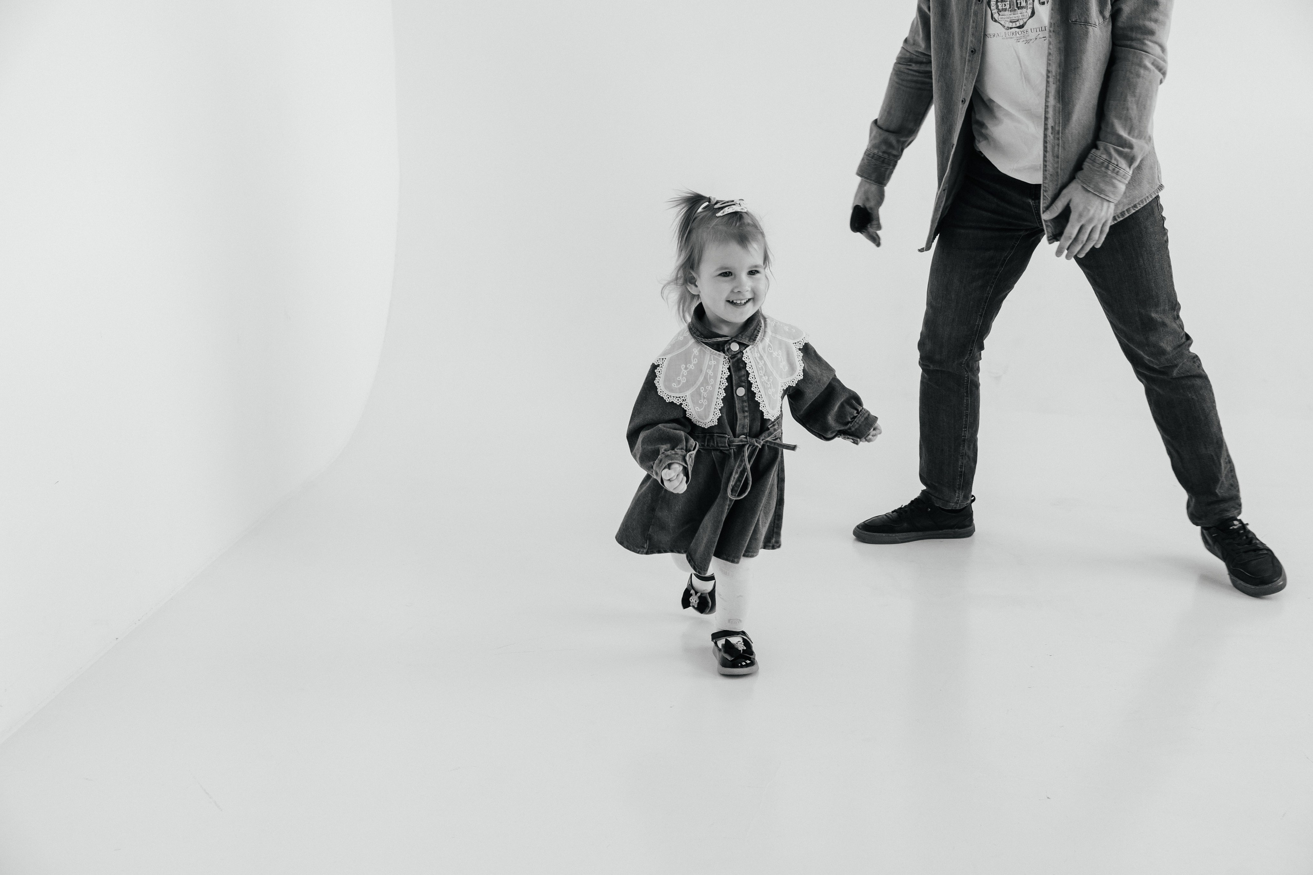 Антон, Даша и Ева. Фотограф Кирилл Бабий