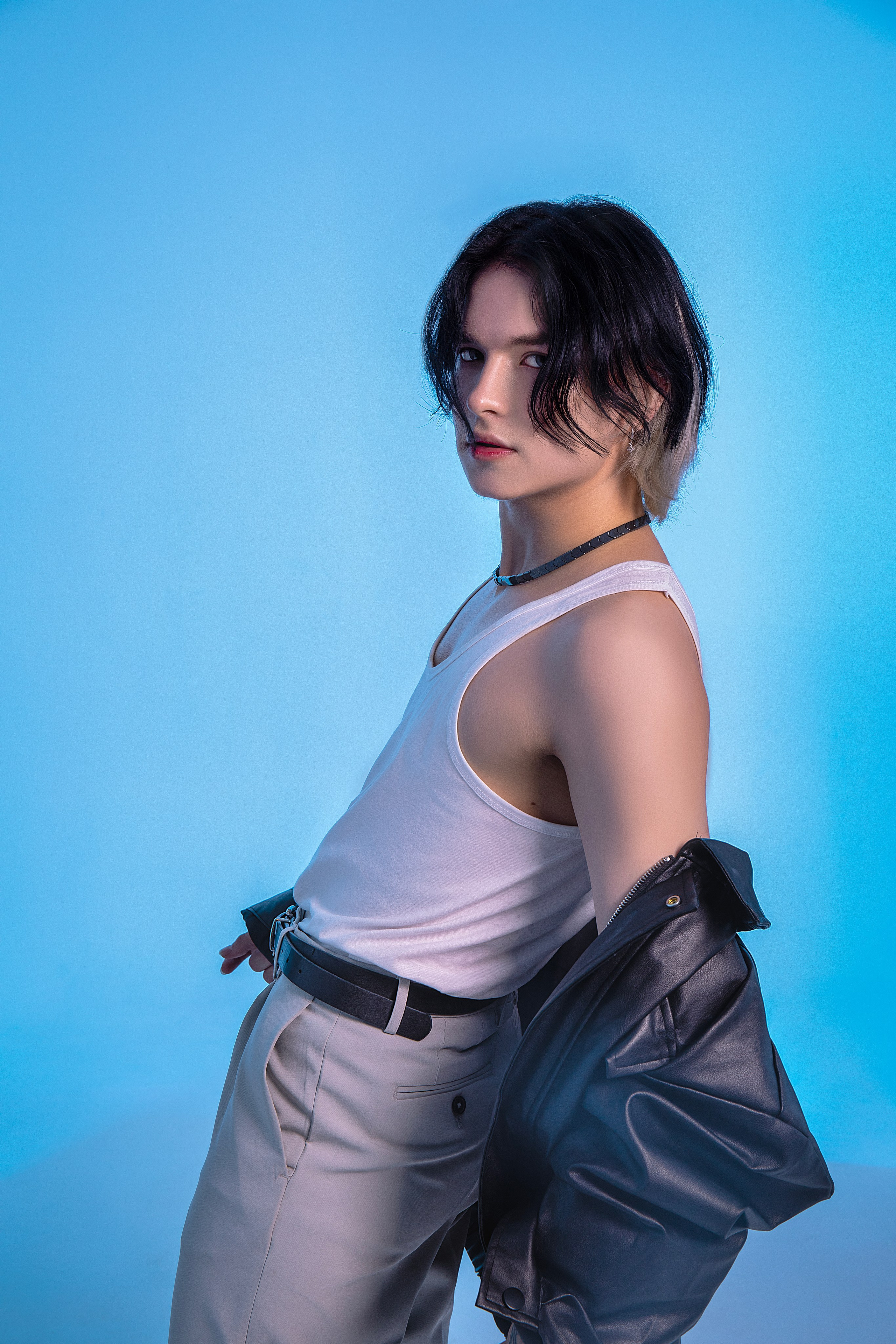 INJOO, IDOL STILE. Polaroud love