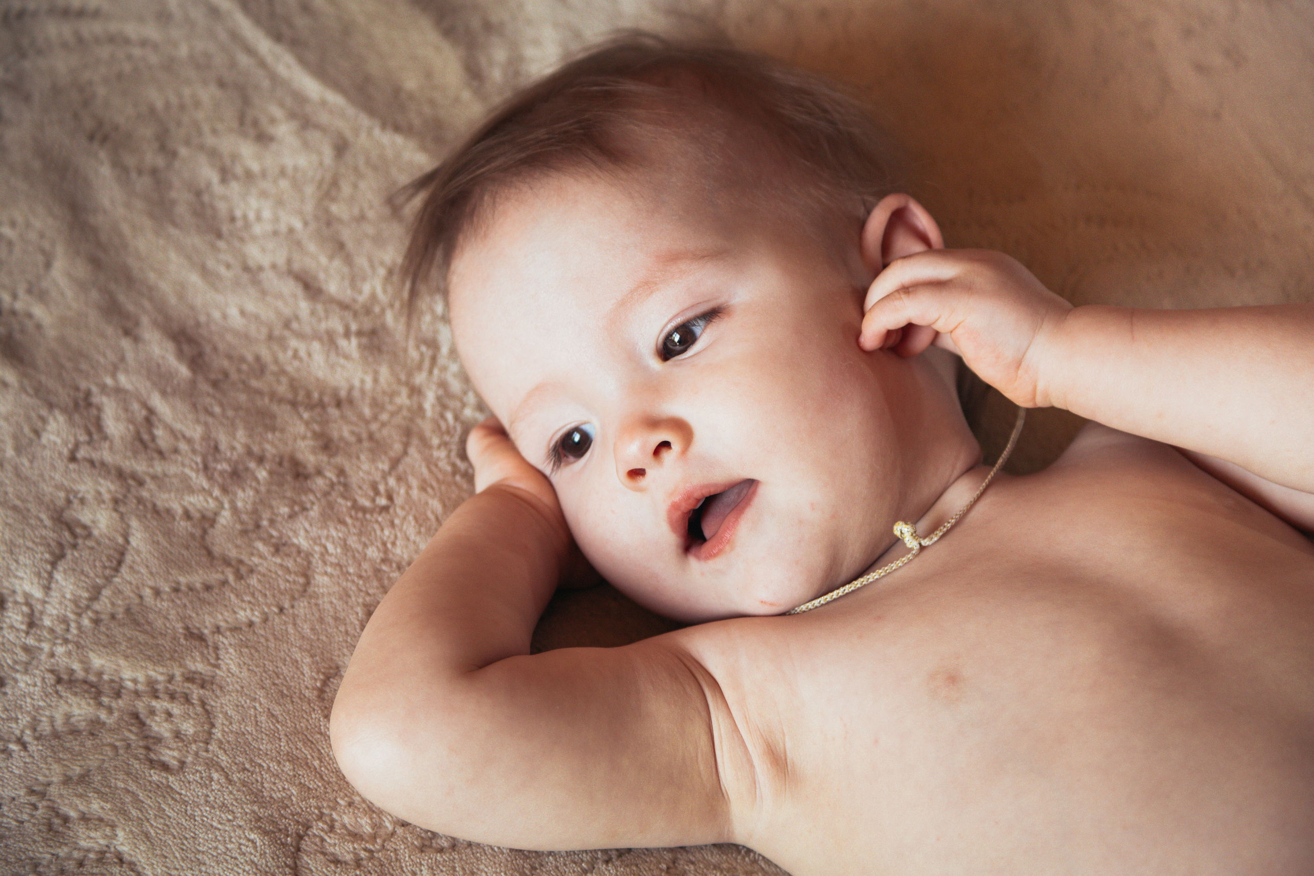 1-й день рождения Евы. Репортажный, семейный фотограф из Нефтеюганска