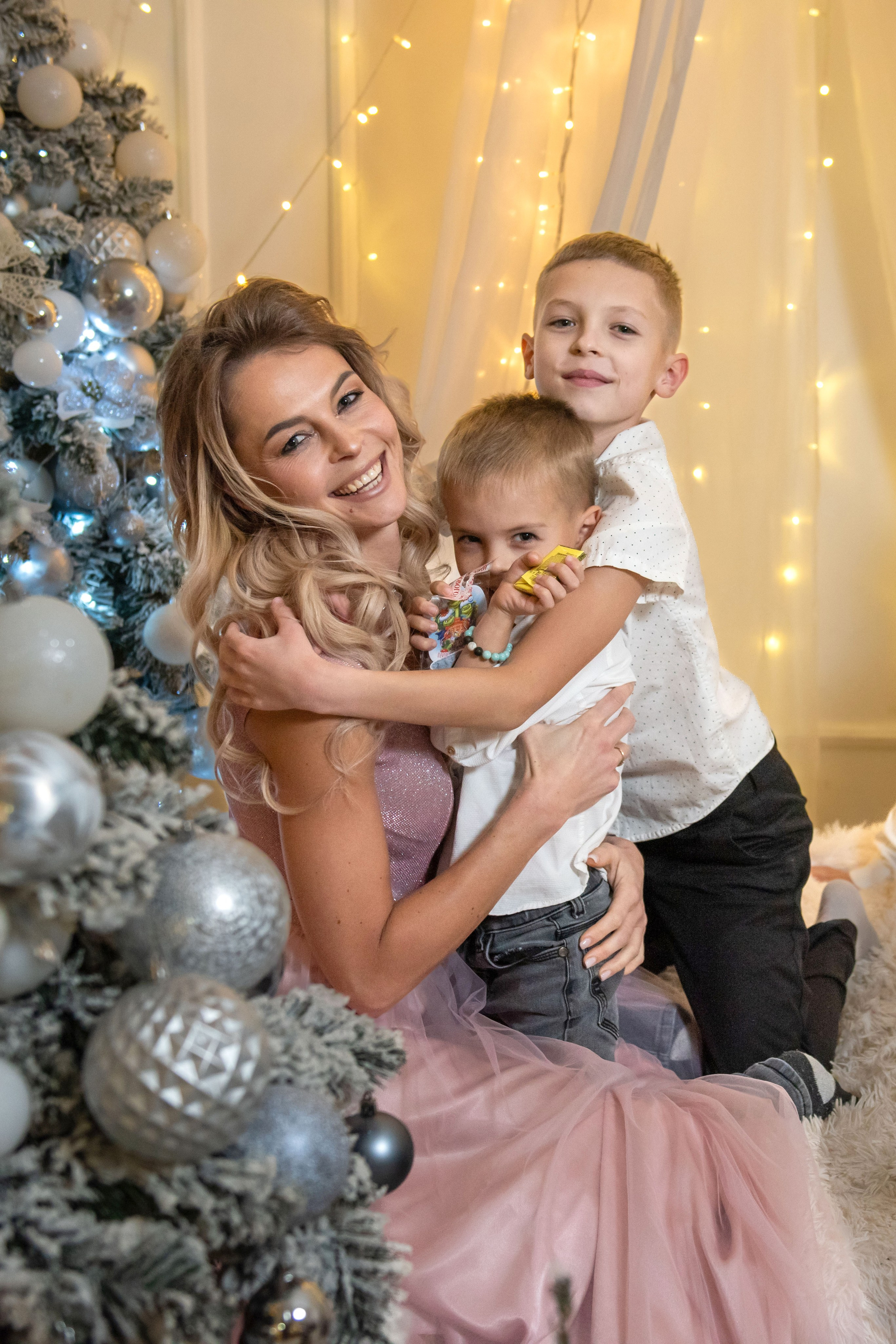 Новогодняя сказка в студии One Love. Семейный и детский фотограф в г. Геленджике Ольга Бурдюк