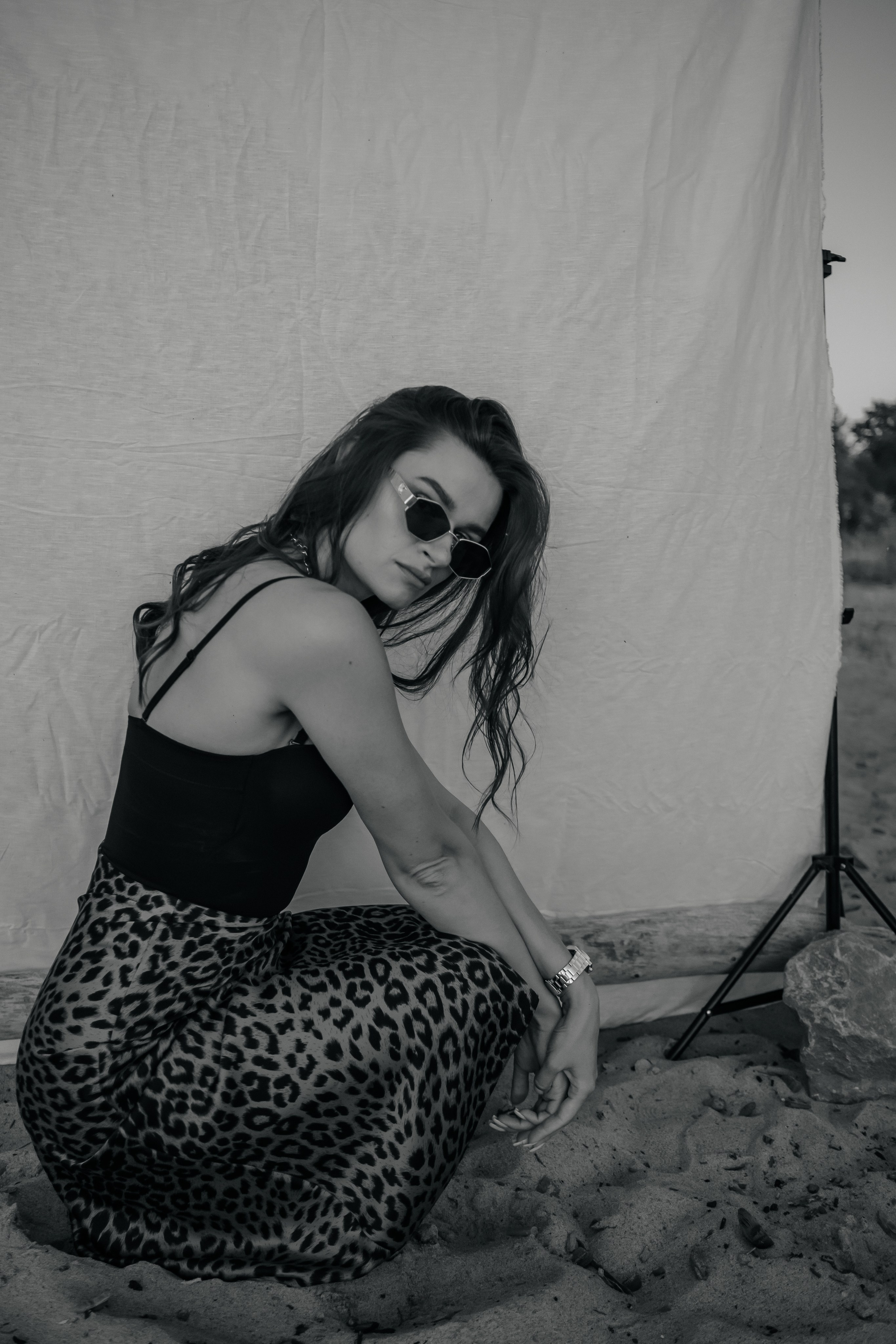 Катя с дочками на берегу. Фотограф в Новосибирске Диана Ильиных