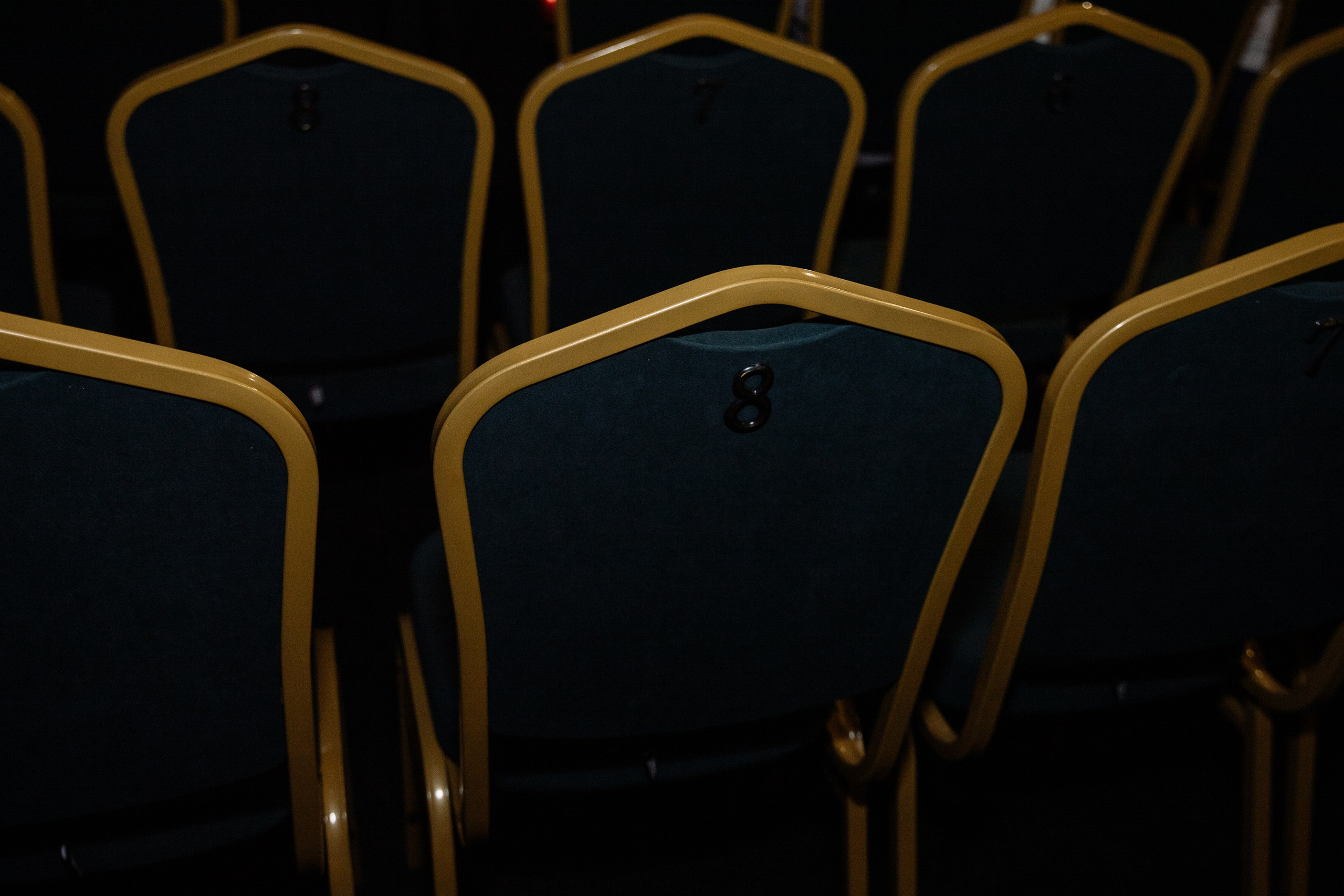 Поэтический вечер с Игорем Бушмелевым и Никой Станиславчик. Фотограф Юлия Мальцева