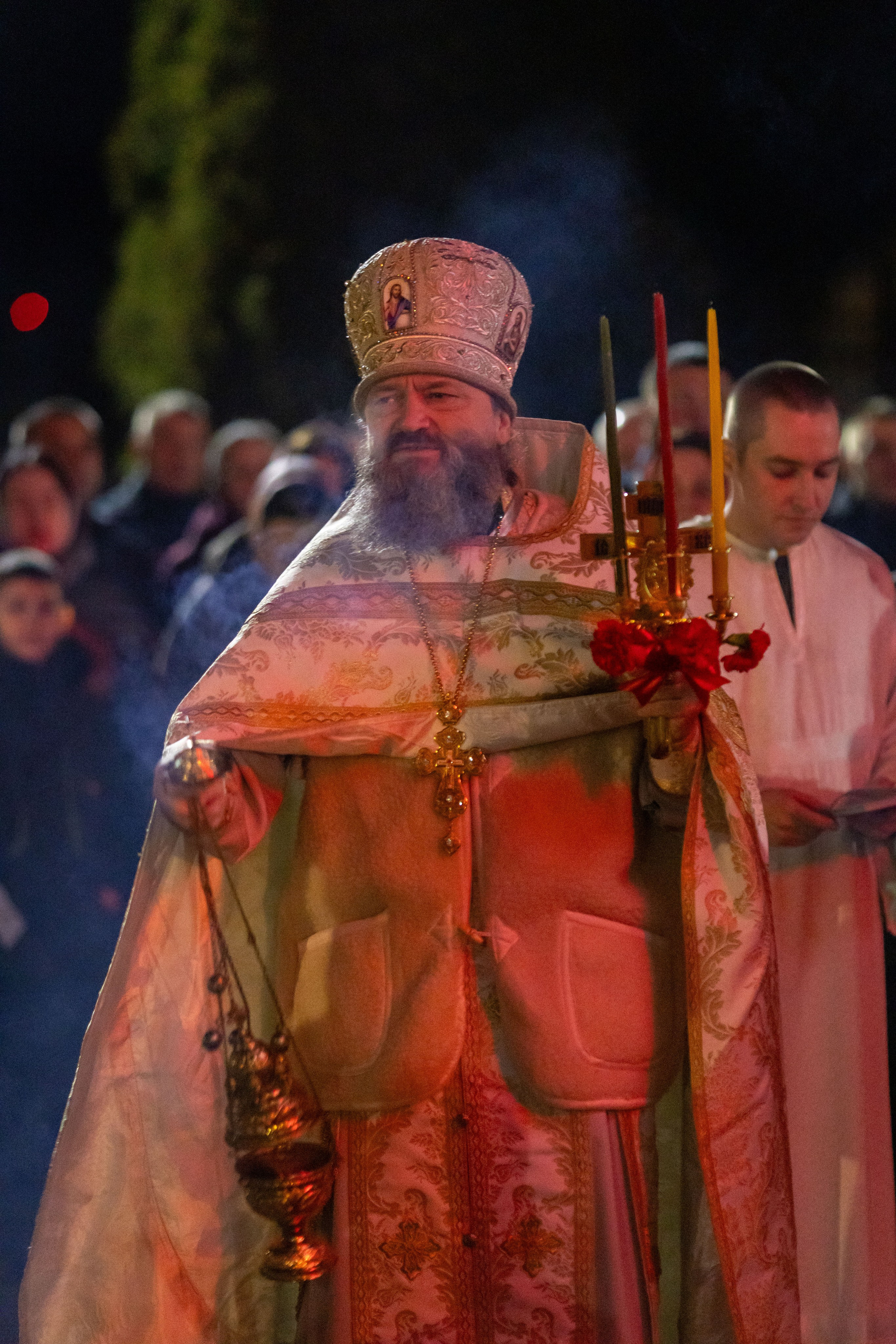 Пасха Воскресенский храм с Ашитково. Семейный и детский фотограф Анна Петракова