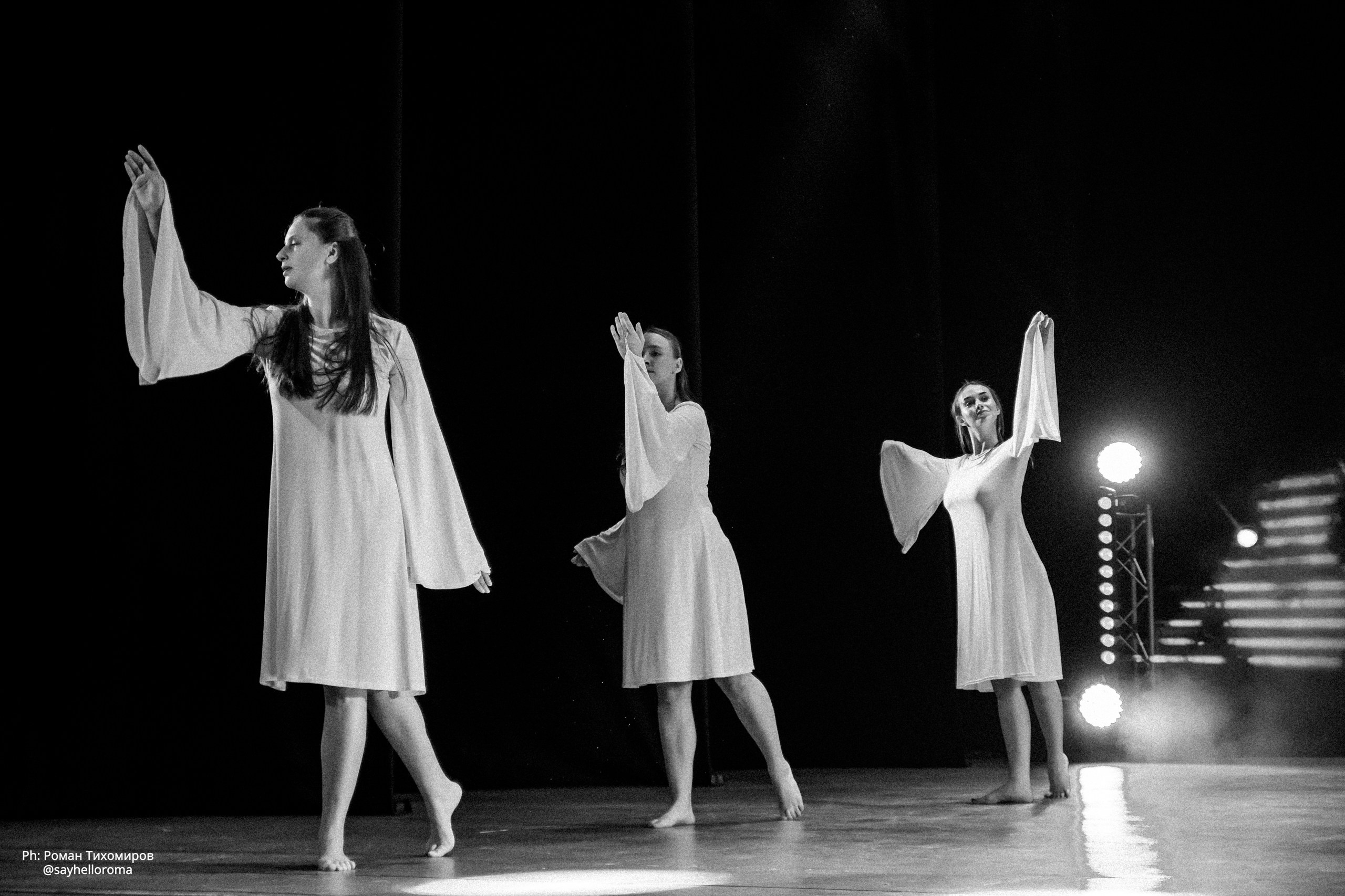 Портфолио. Фотограф — Роман Тихомиров. Выпускные альбомы Иваново / Роман Тихомиров