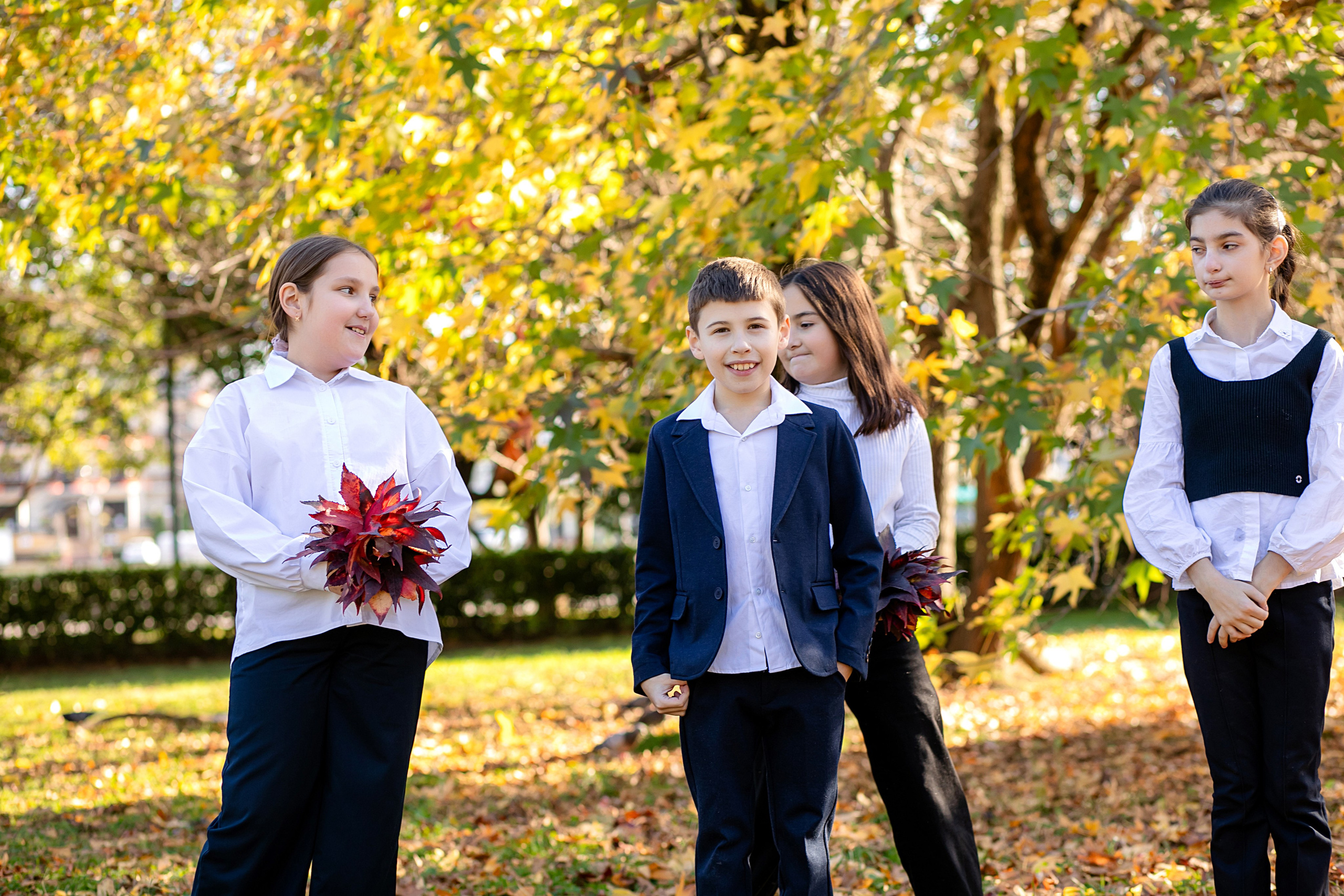 Фотосессия в 49 школе 4 класс. Семейный и детский фотограф Марина Баладьян Сочи / Краснодар / Москва