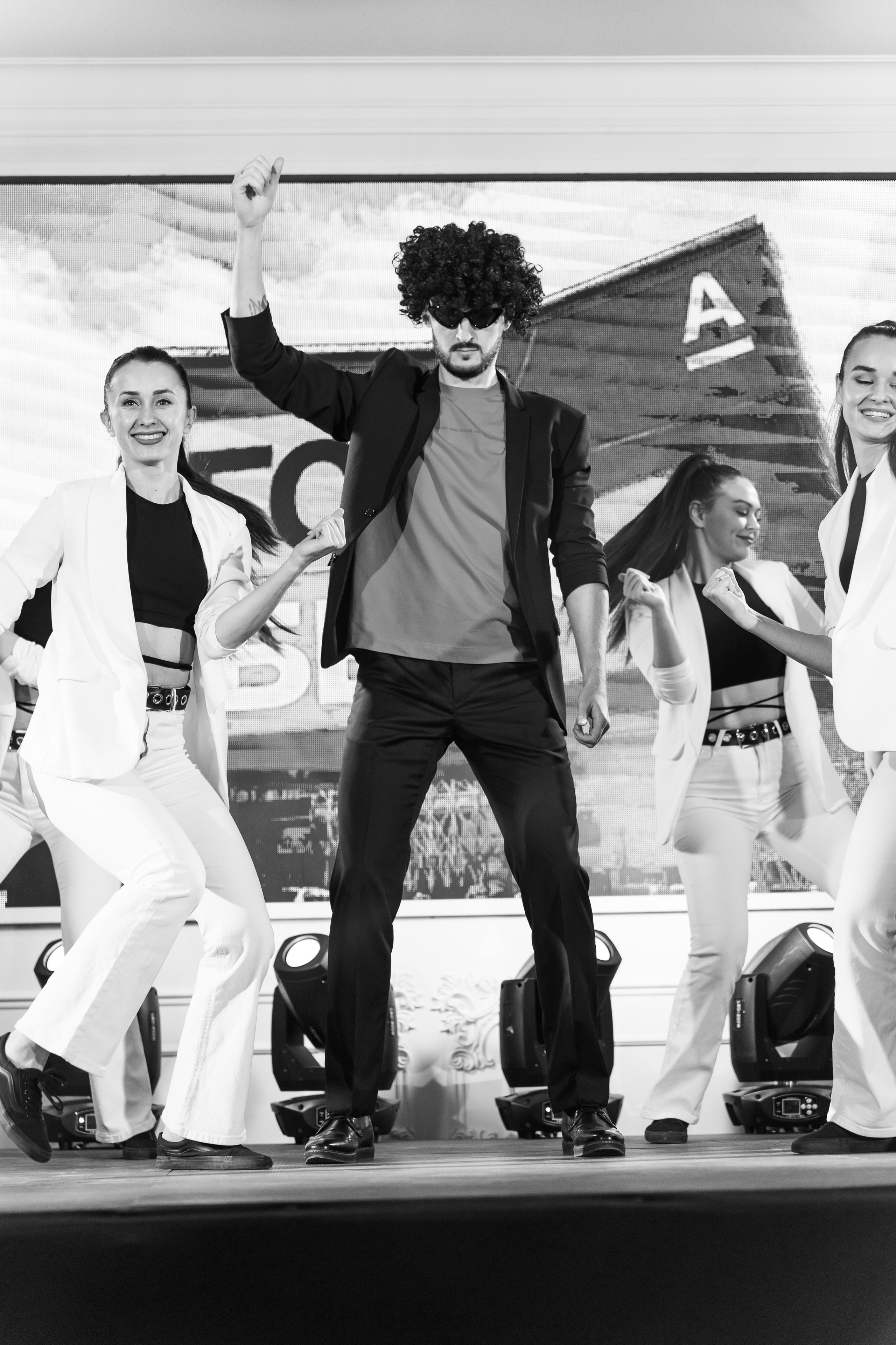 Выставка свадебных специалистов «Свадьба на 1000%». Свадебный фотограф в Санкт-Петербурге