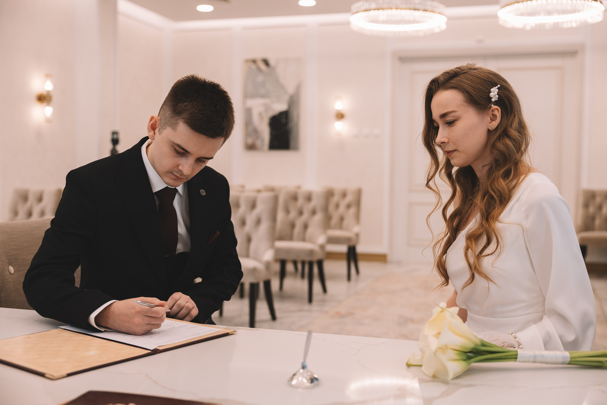 Свадебная фотосессия в Усадьбе Остафьево. Свадебный фотограф в Москве — Оскар Гелманов