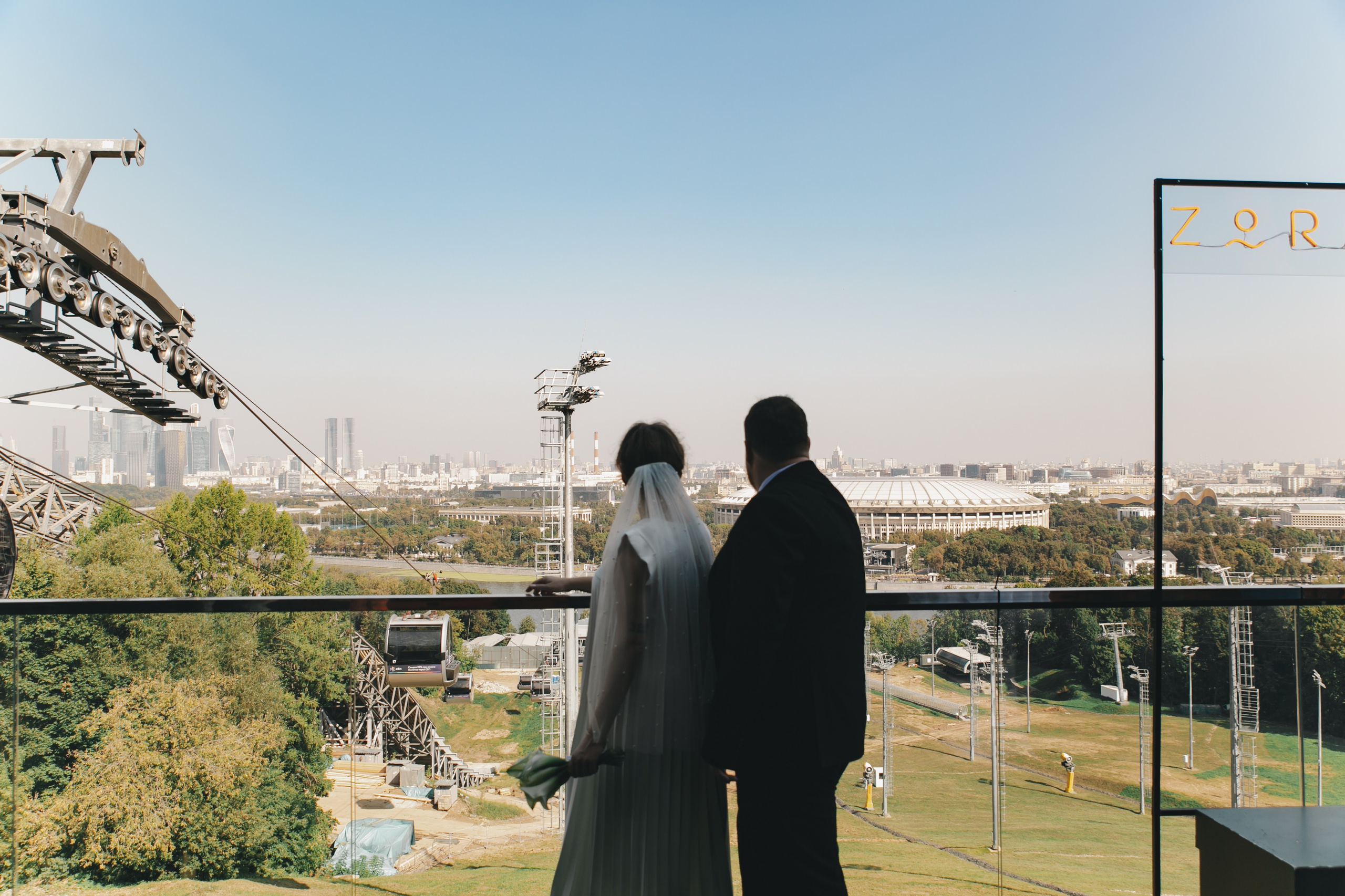 Анонс, свадебная фотосъёмка. Георгий и Александра. Площадка торжественной регистрации Байкал, канатная дорога, Воробьёвы горы, г. Москва. Фотограф и свадебный фотограф в Москве