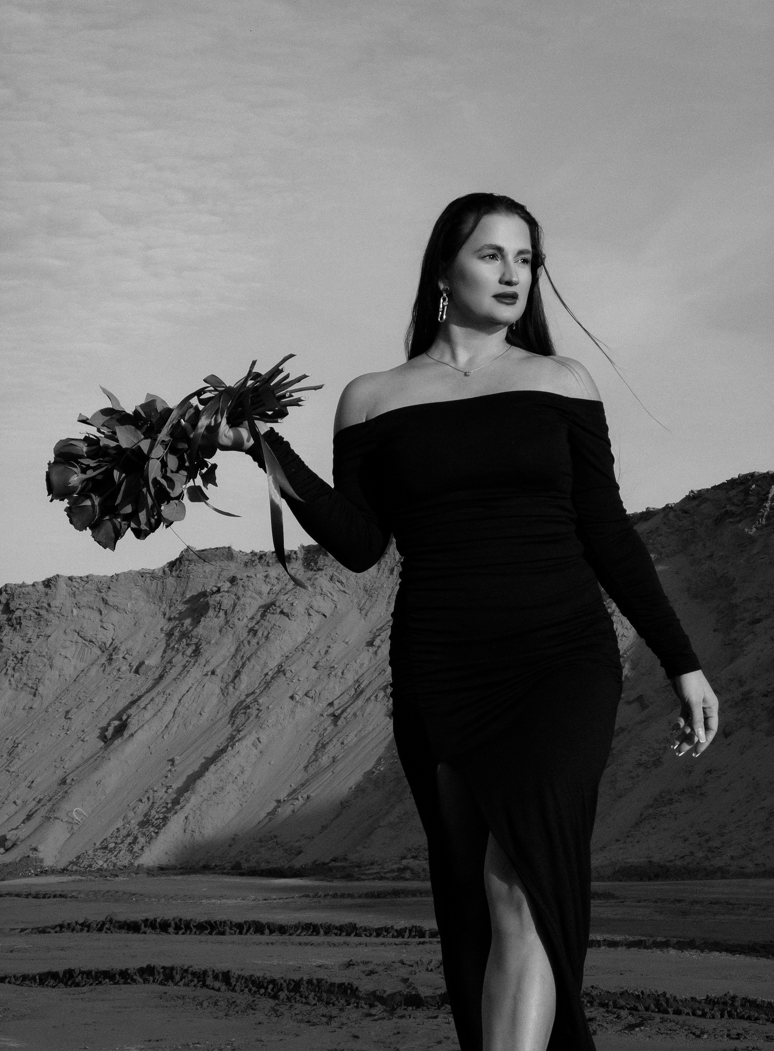 Алена | Девушка в розах. Фотограф Барнаул Софья Бояринова