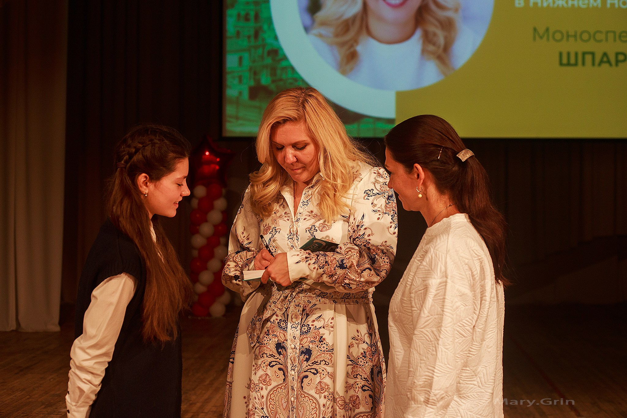 Ольга Савельева. Моноспектакль «Шпаргалка». Детский и семейный фотограф, фотограф мероприятий Нижний Новгород