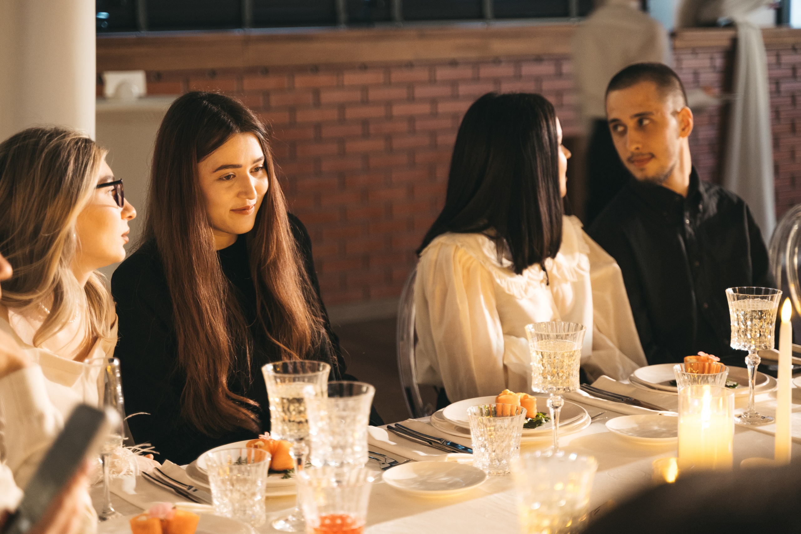 WhiteRoom Pre-wedding. Репортажный и свадебный фотограф в Сургуте