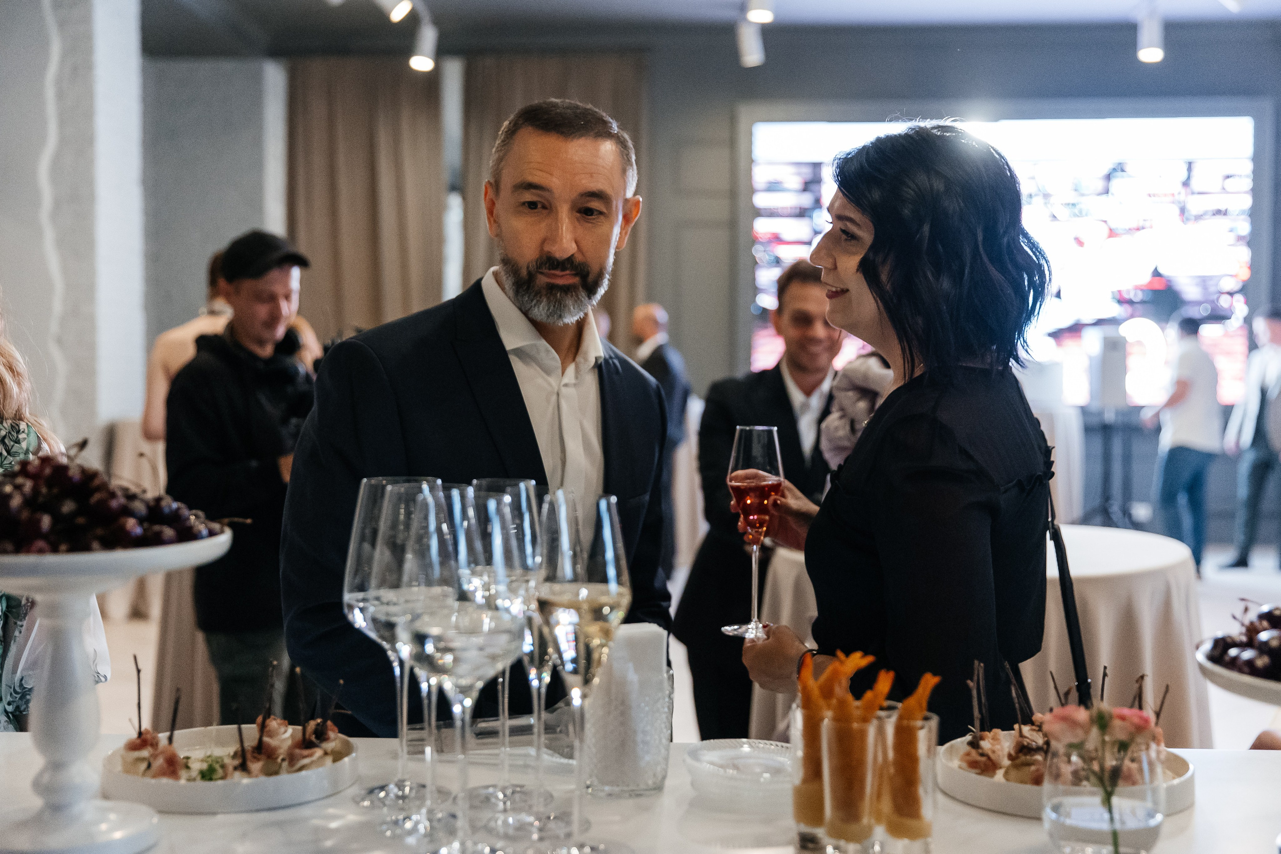 2023-06-23 Выпускной МБОУ СОШ № 10. Фотограф в Красноярске