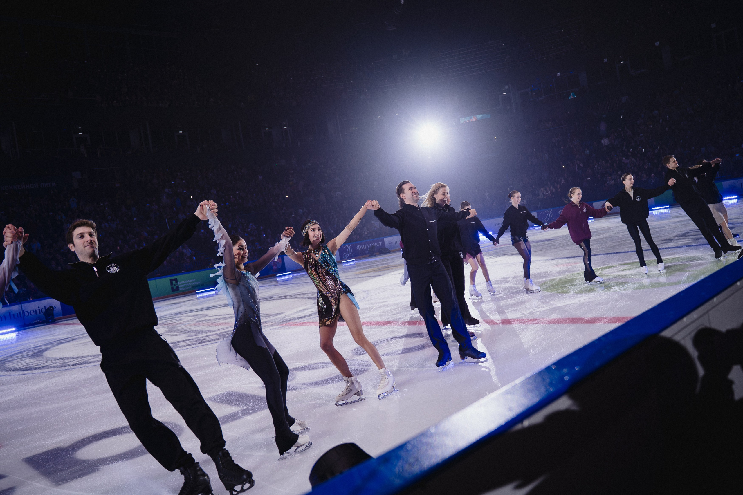 Шоу Этери Тутберидзе в Новосибирске. Воробьева Ксения — Спортивный и танцевальный фотограф Новосибирск