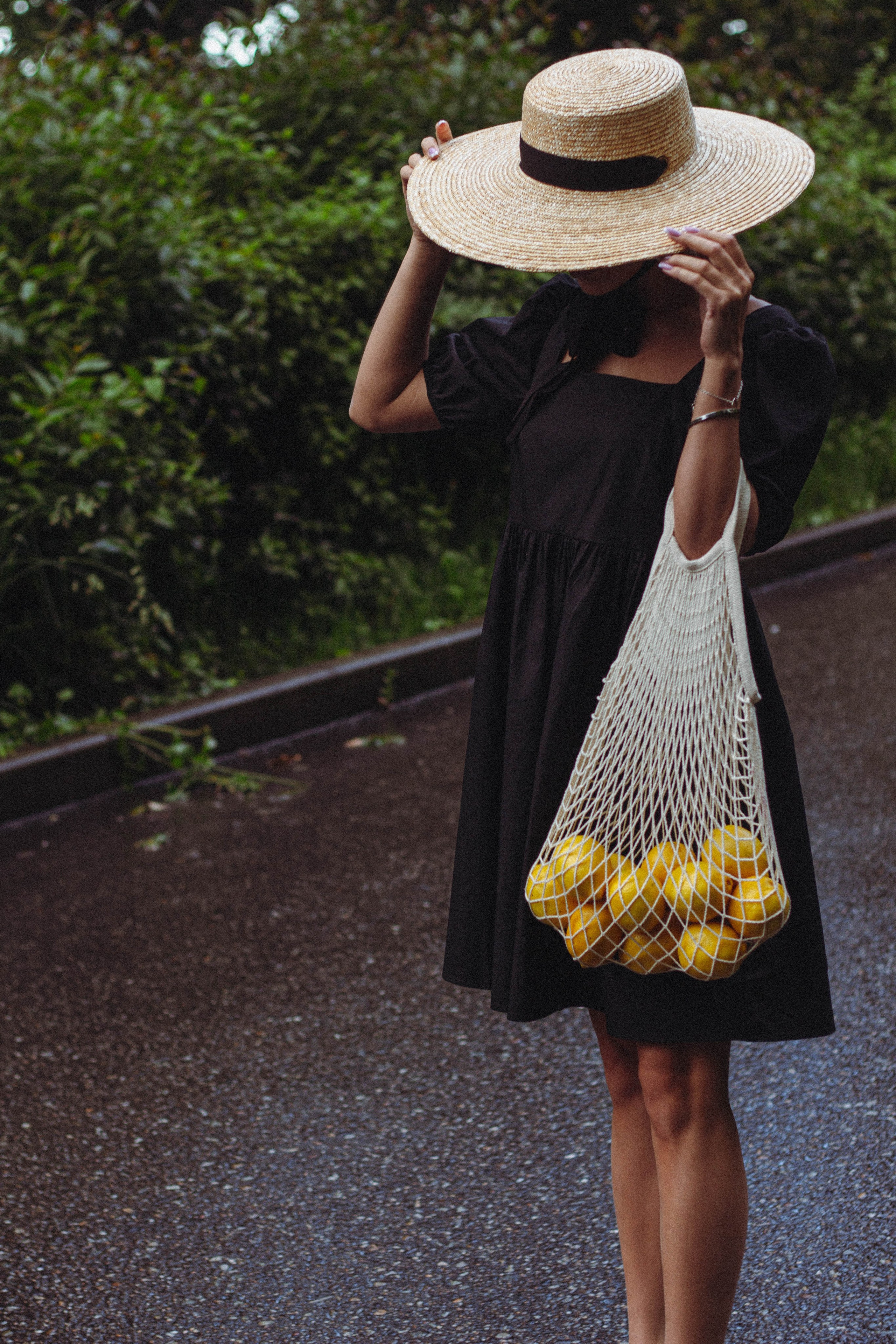 Индивидуальная. Привет, меня зовут Лейла, я свадебный фотограф в Пятигорске и на Кавказе
