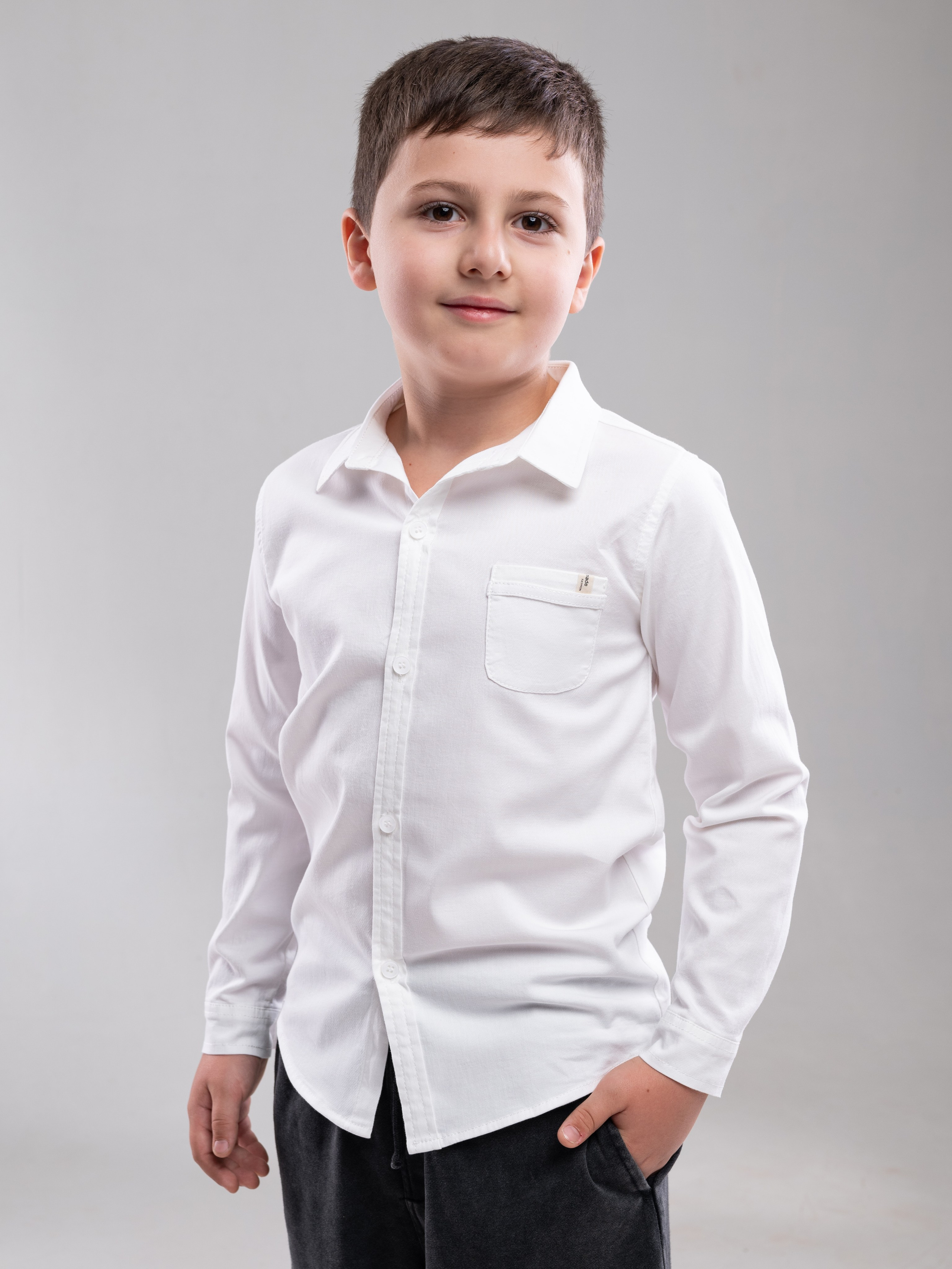 Рубашки на мальчиков. Предметный фотограф, фото для маркетплейсов Пятигорск, КМВ