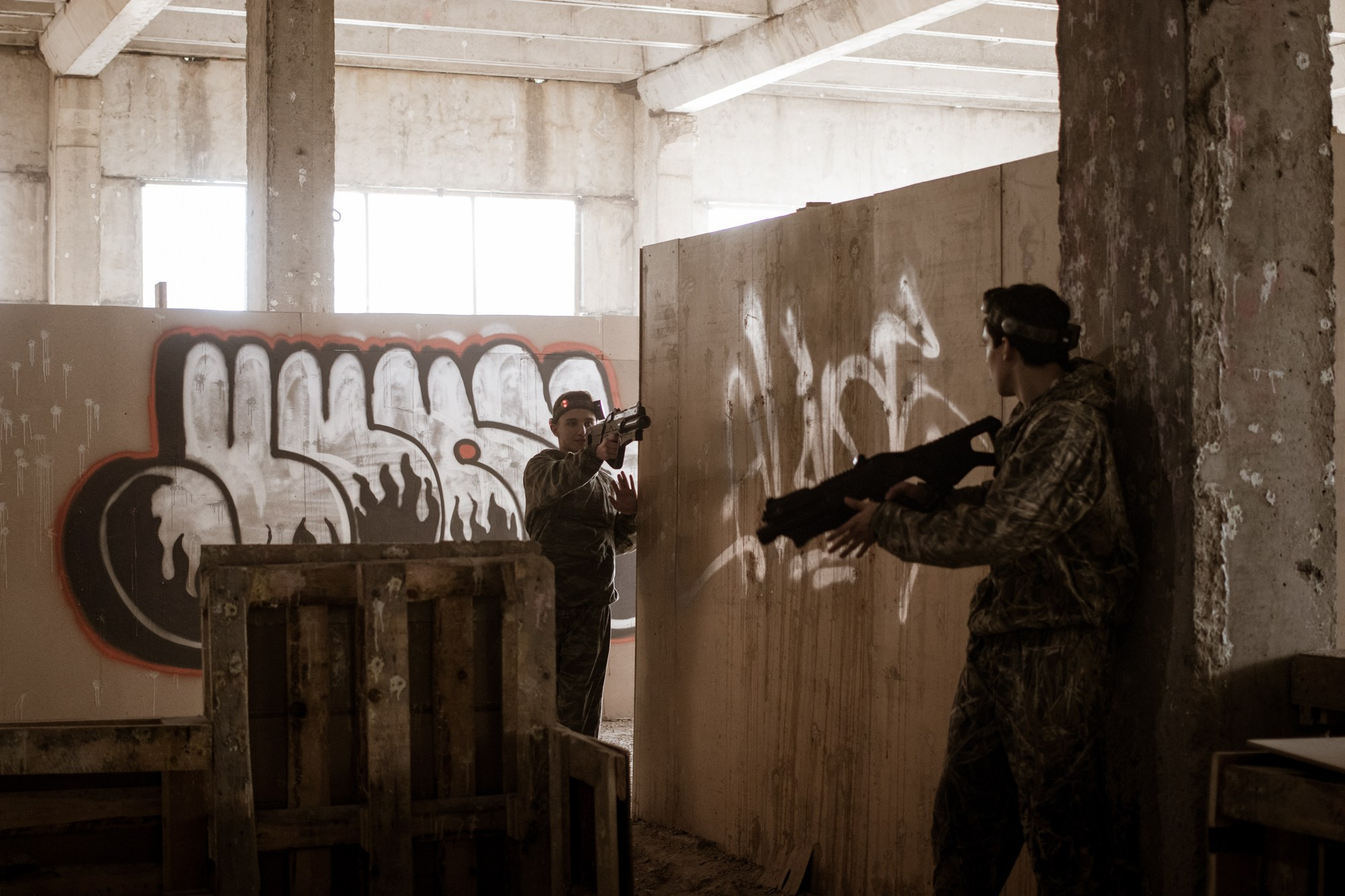 ЗИП Лазертаг. Репортажный, промышленный и маркетплейс-фотограф Дмитрий Чернат
