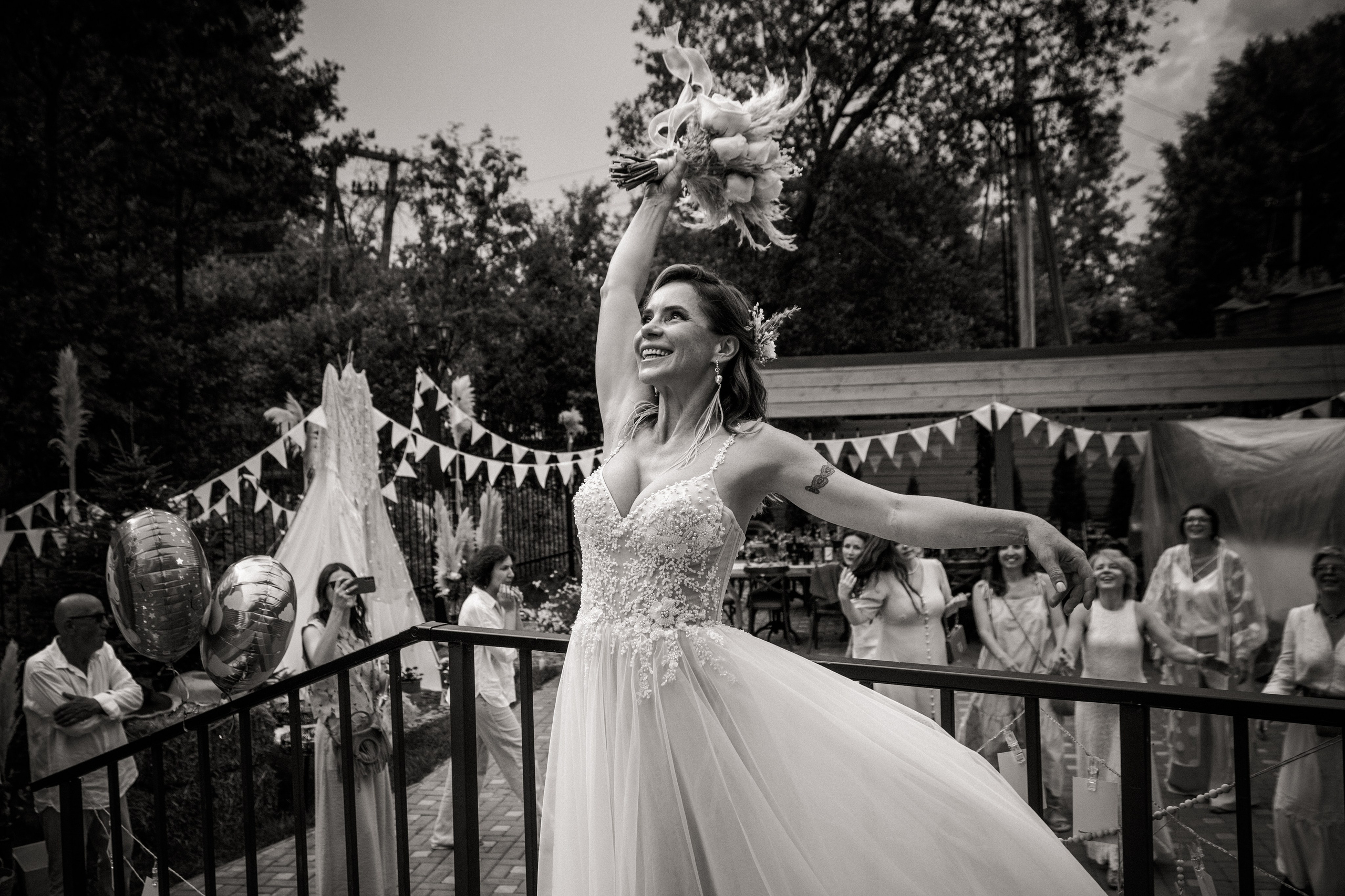 Свадебная фотосъемка в загородном отеле «LaFa». Свадебный и семейный фотограф в Москве и Подмосковье Лариса Козлова