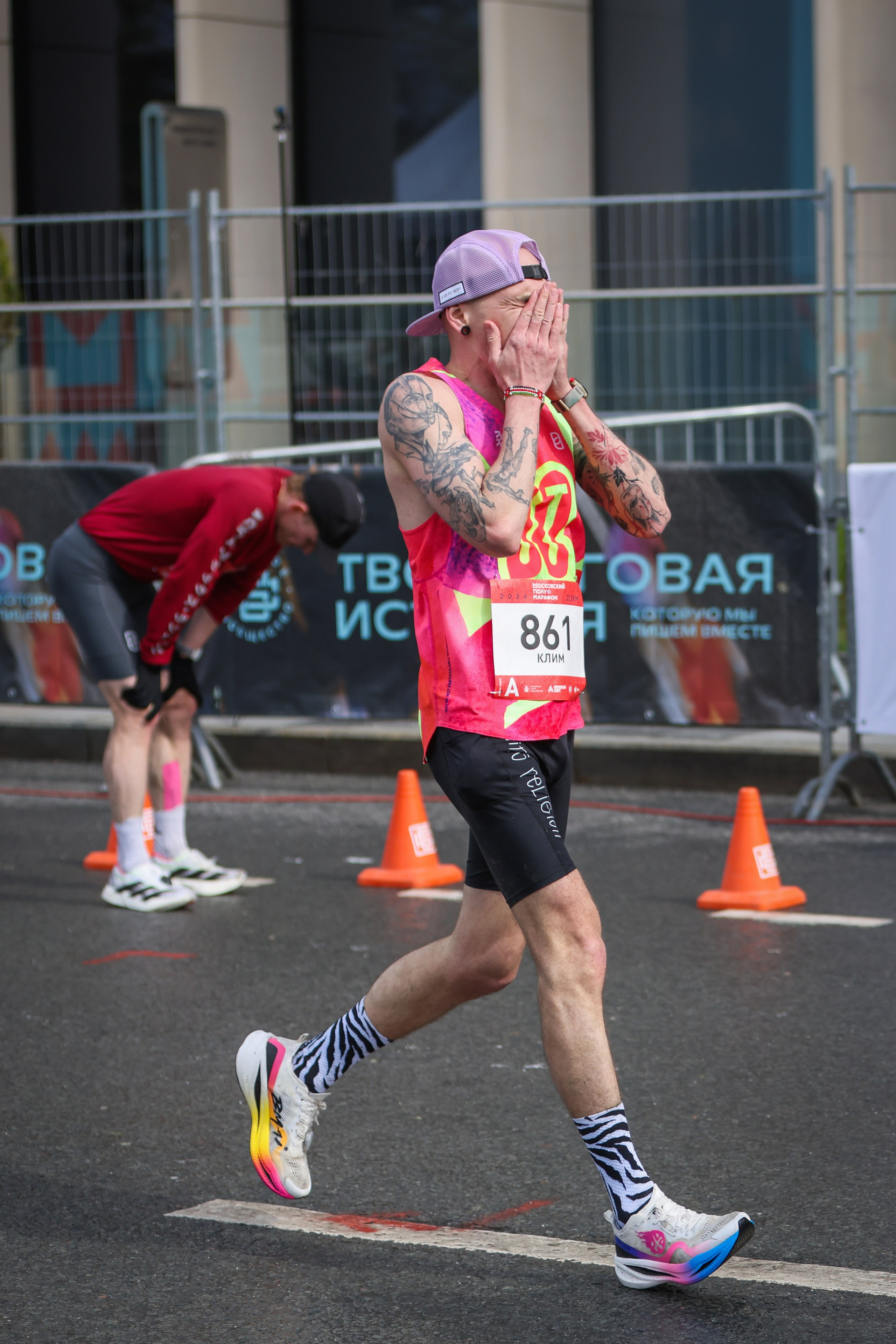 Московский полумарафон 25 и 26.04.26. Фотограф Сергей Ловкий