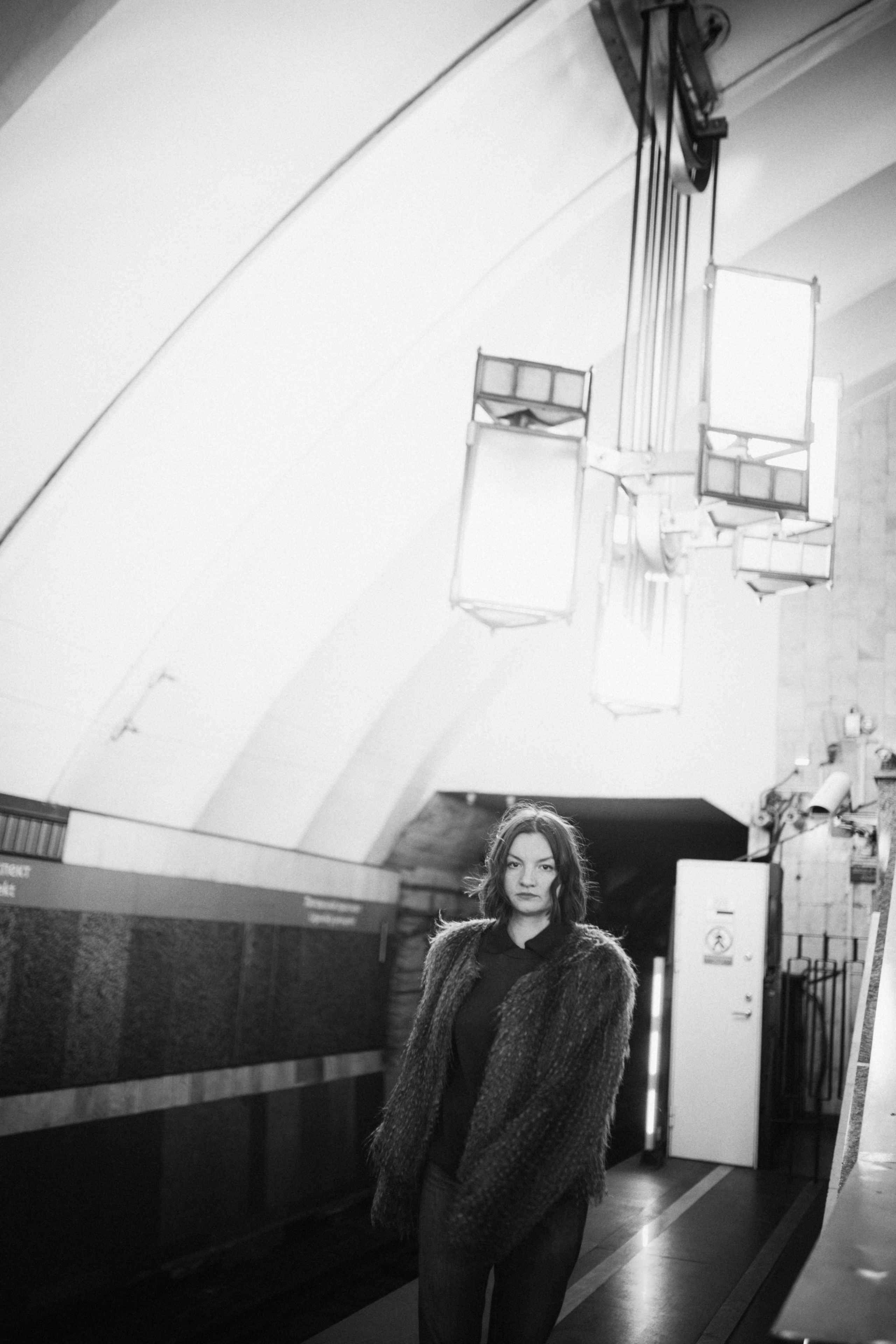 Катя и Кристина в метро. Klerout Photographer