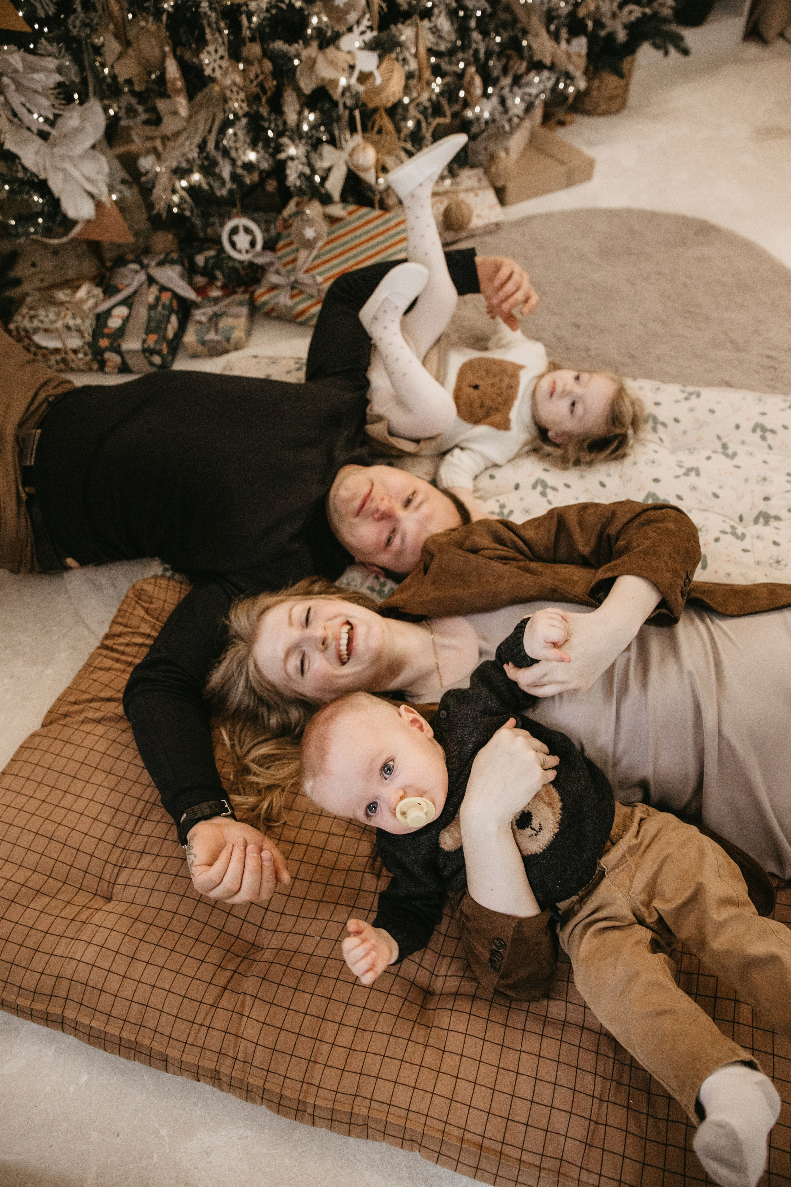 Новогодние. Фотограф Оксана Мамукаева г. Владикавказ