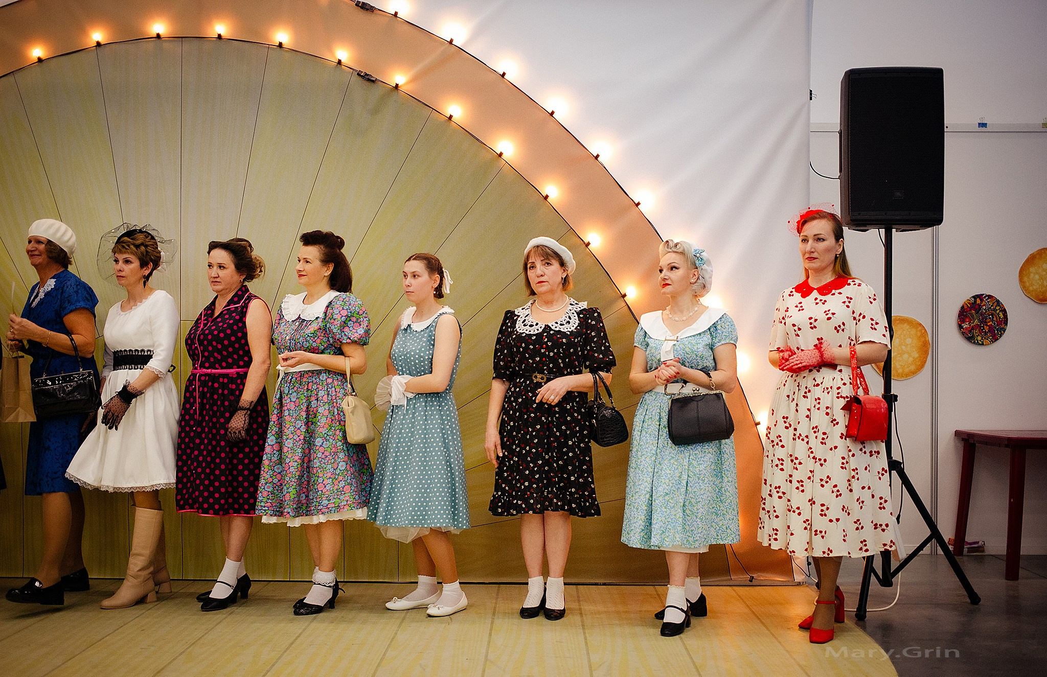 Показ моды 40х лет. Православная ярмарка 2025. Детский и семейный фотограф, фотограф мероприятий Нижний Новгород