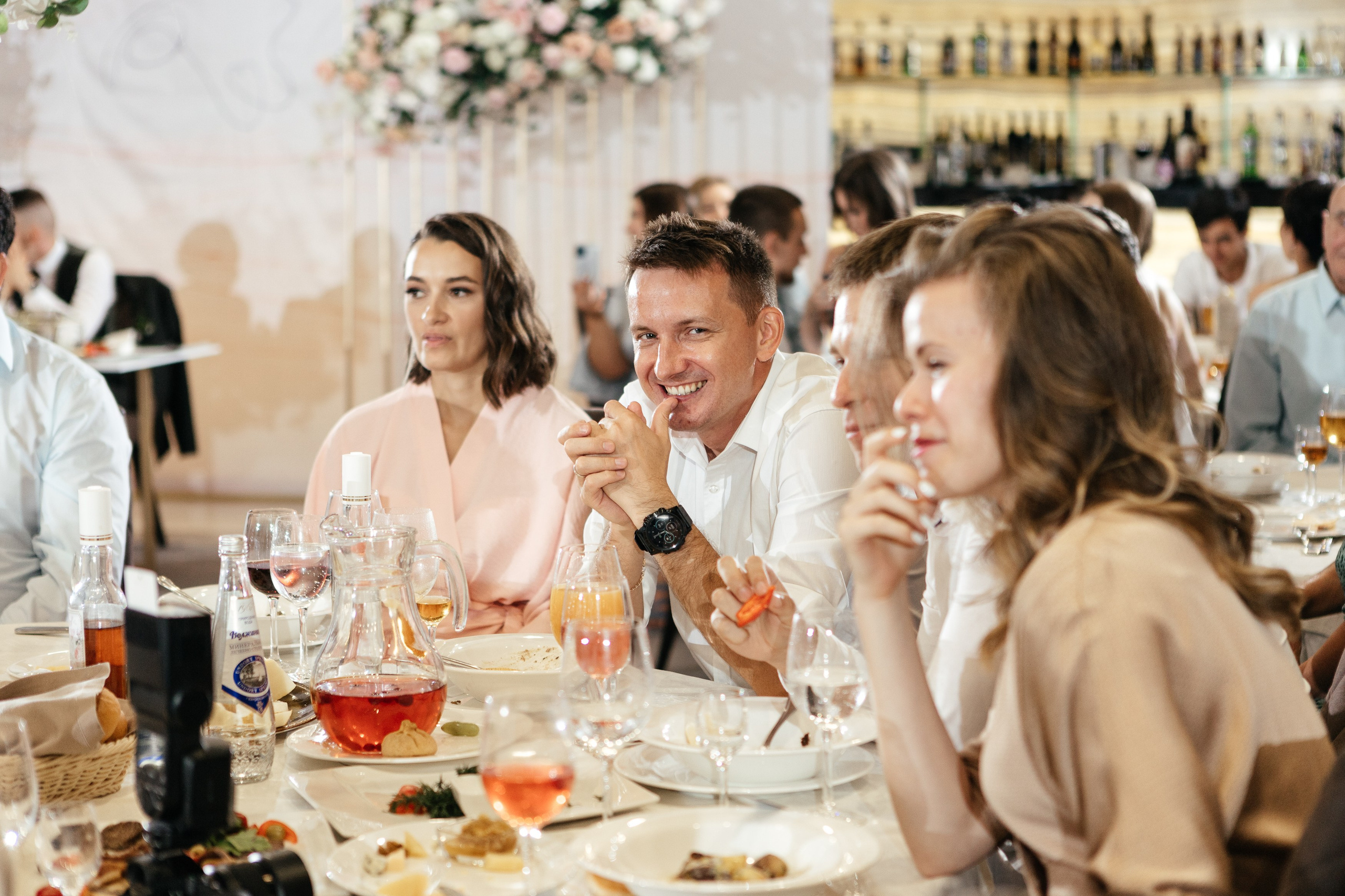 Свадебный фотограф Уфа — Руслан ГабдлисламовЖивые эмоции, красивые кадры, воспоминания на всю жизнь.Работаю по всей Республике Башкортоста. Свадебный фотограф Уфа Руслан Габдлисламов