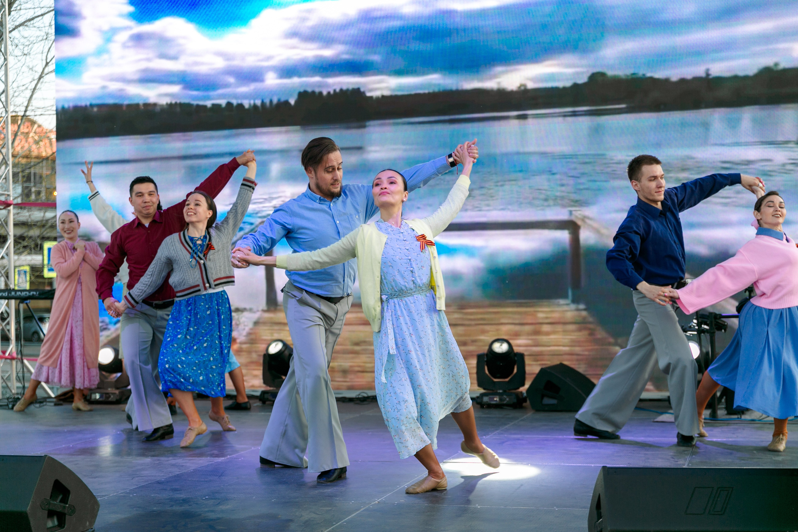 Концерт приуроченный к празднованию 80 лет победл. Свадебный и семейный фотограф в Улан-Удэ