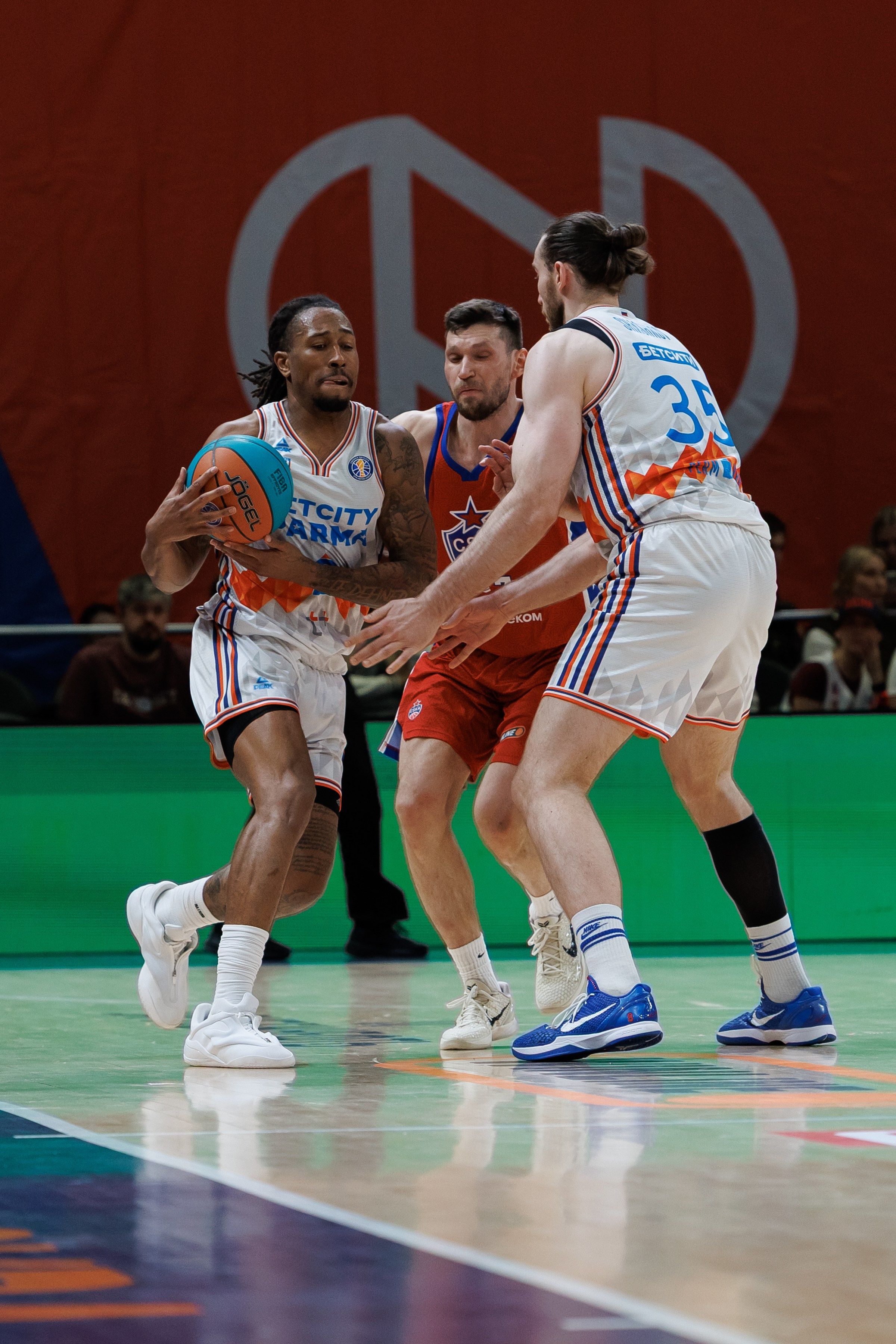 Баскетбол. ЦСКА — ПАРМА