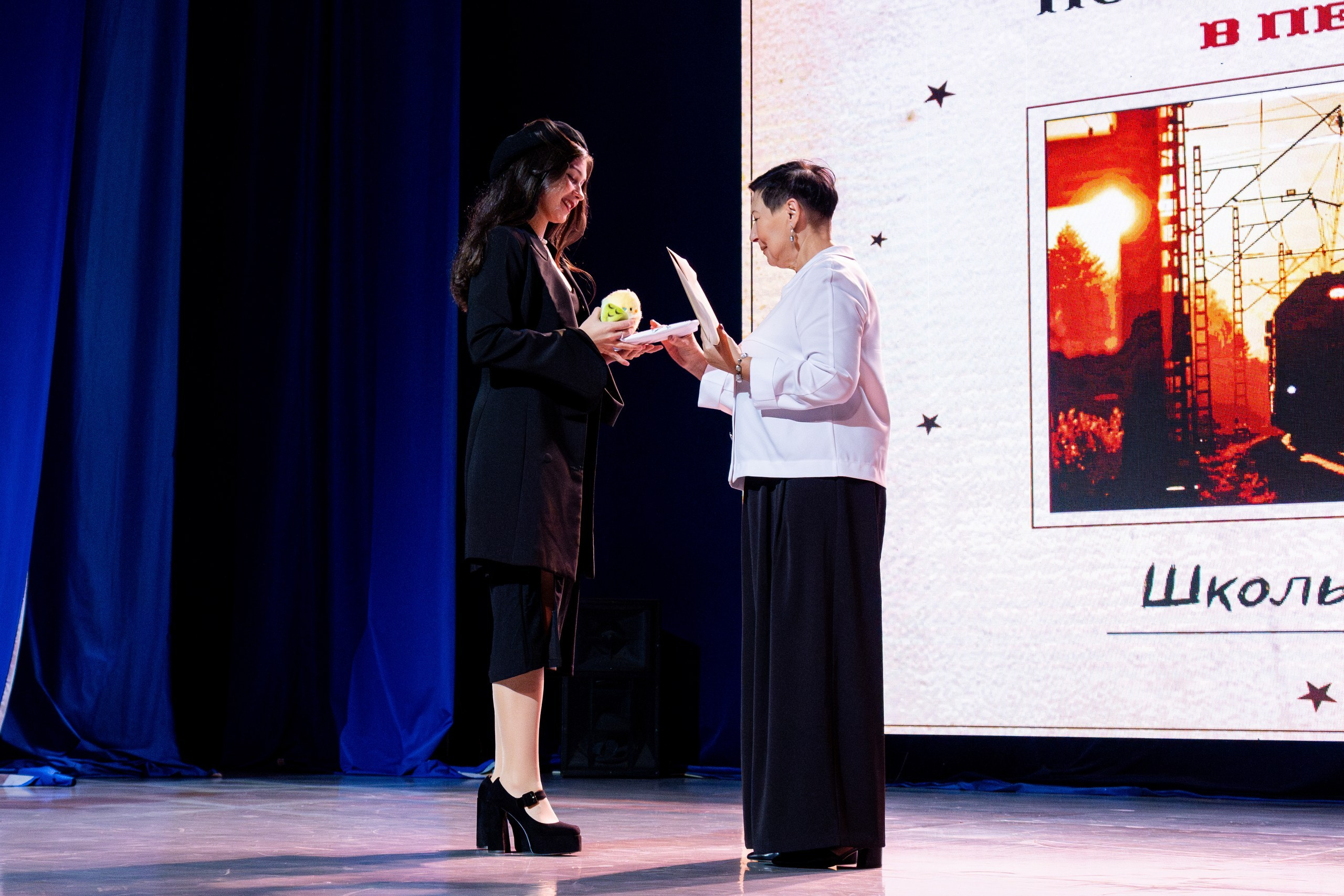 Посвящение в первокурсники ШП 2025. Репортажный и портретный фотограф во Владивостоке Денис Седов