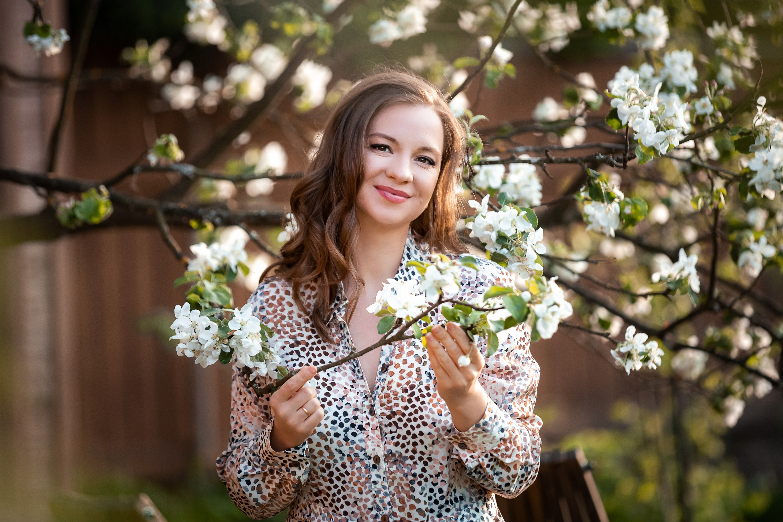 Цветущие яблони. Олеся, Юра и Федя. Семейный и детский фотограф Комина Елена, Власиха, Одинцово