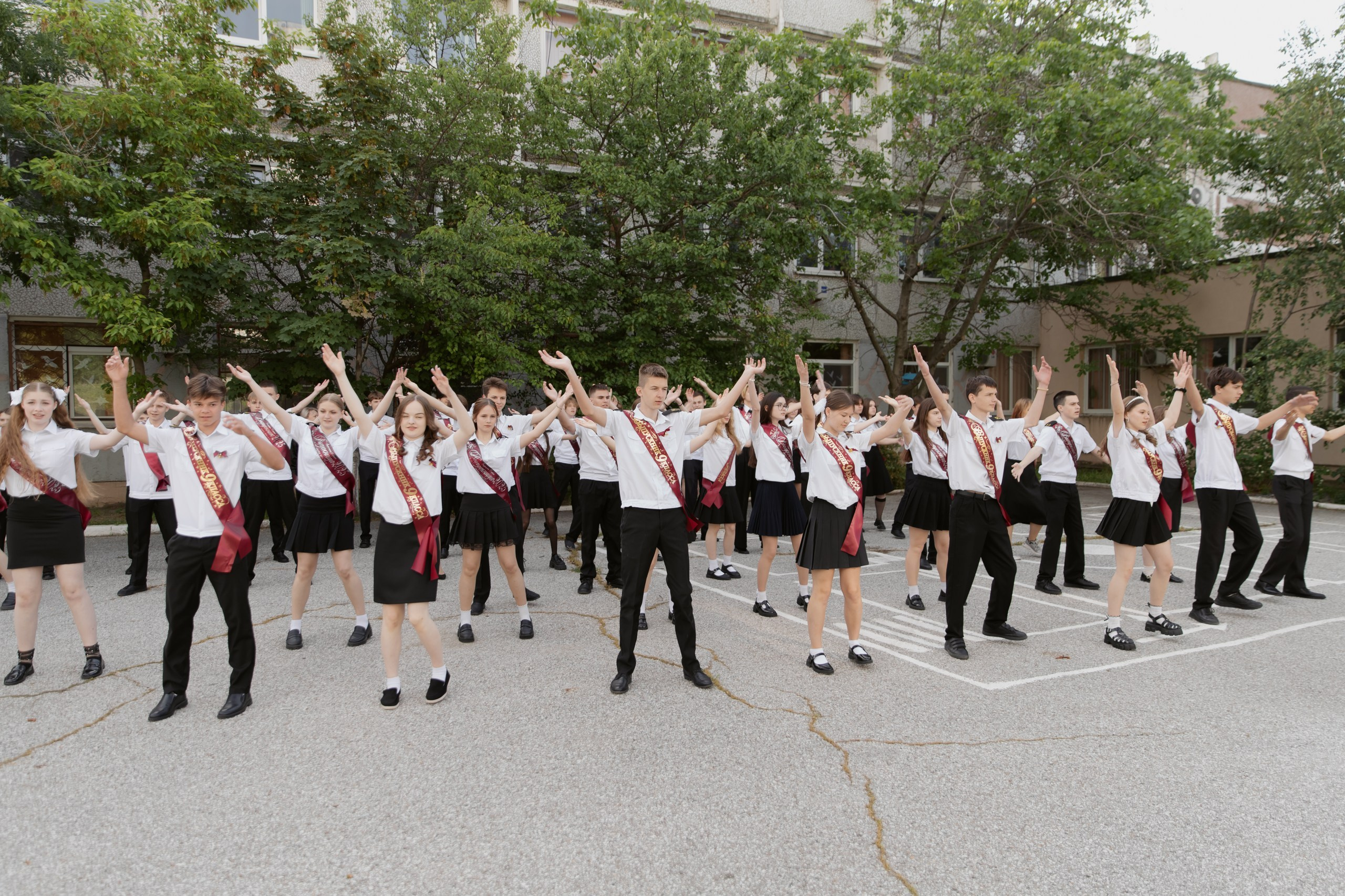 9 класс 33 школа. Выпускные альбомы Натальи Бутко: Новороссийск, Анапа, Геленджик