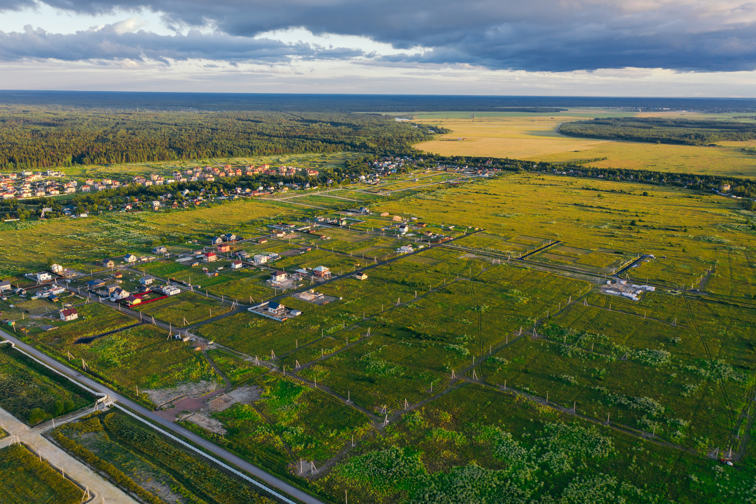 Поселки. Reportage and Real Estate Photographer