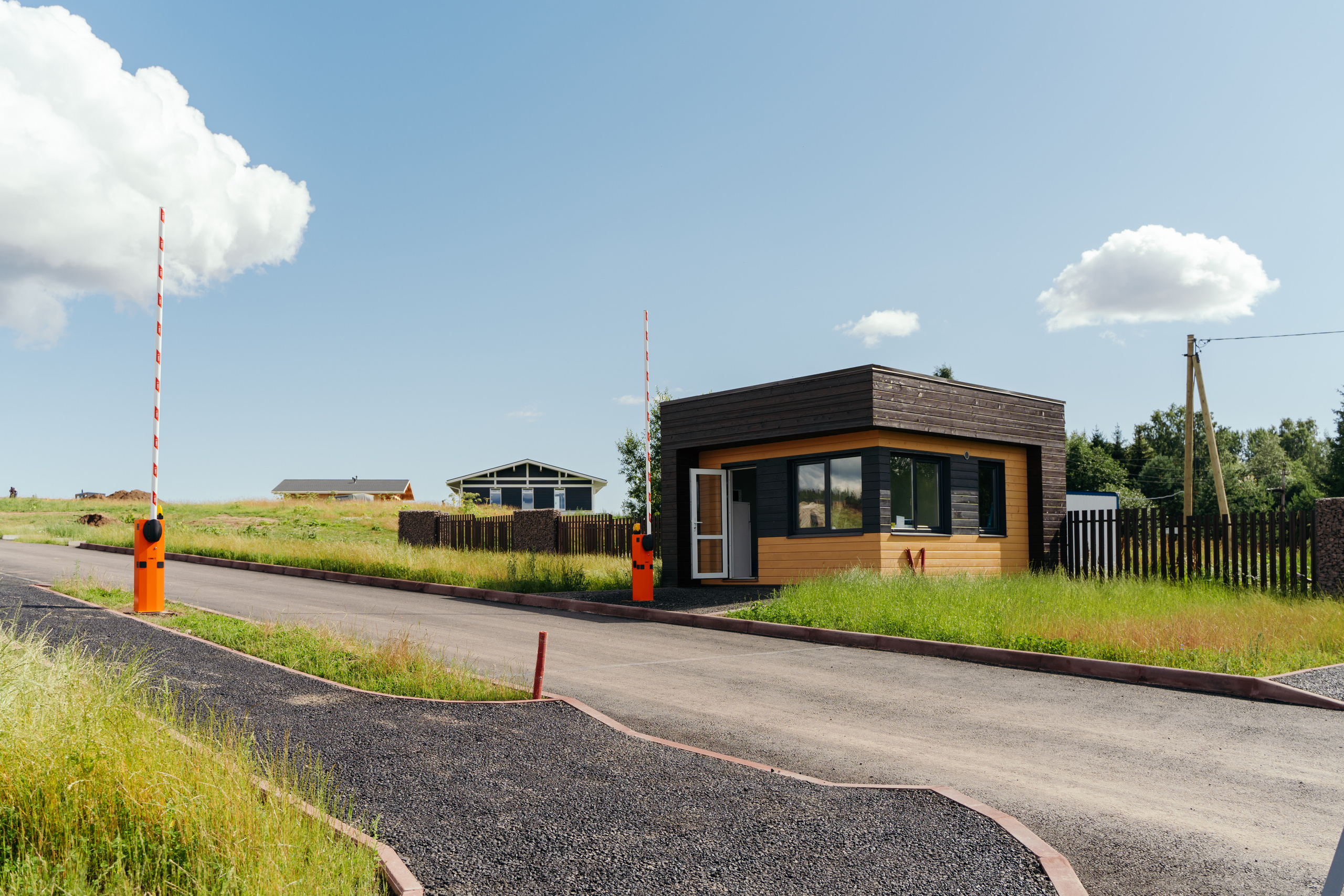 Поселки. Reportage and Real Estate Photographer