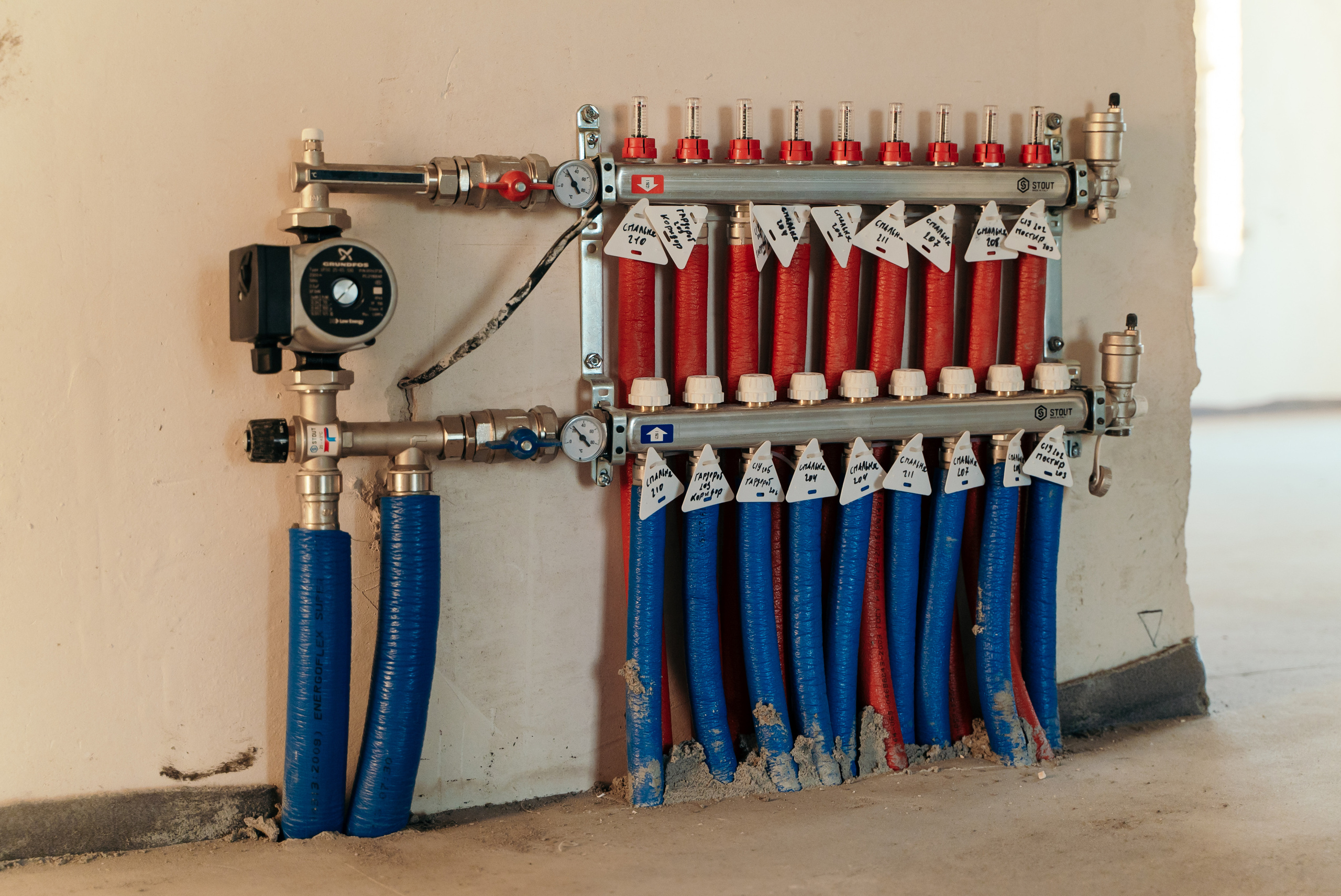 Детали стройки. Reportage and Real Estate Photographer