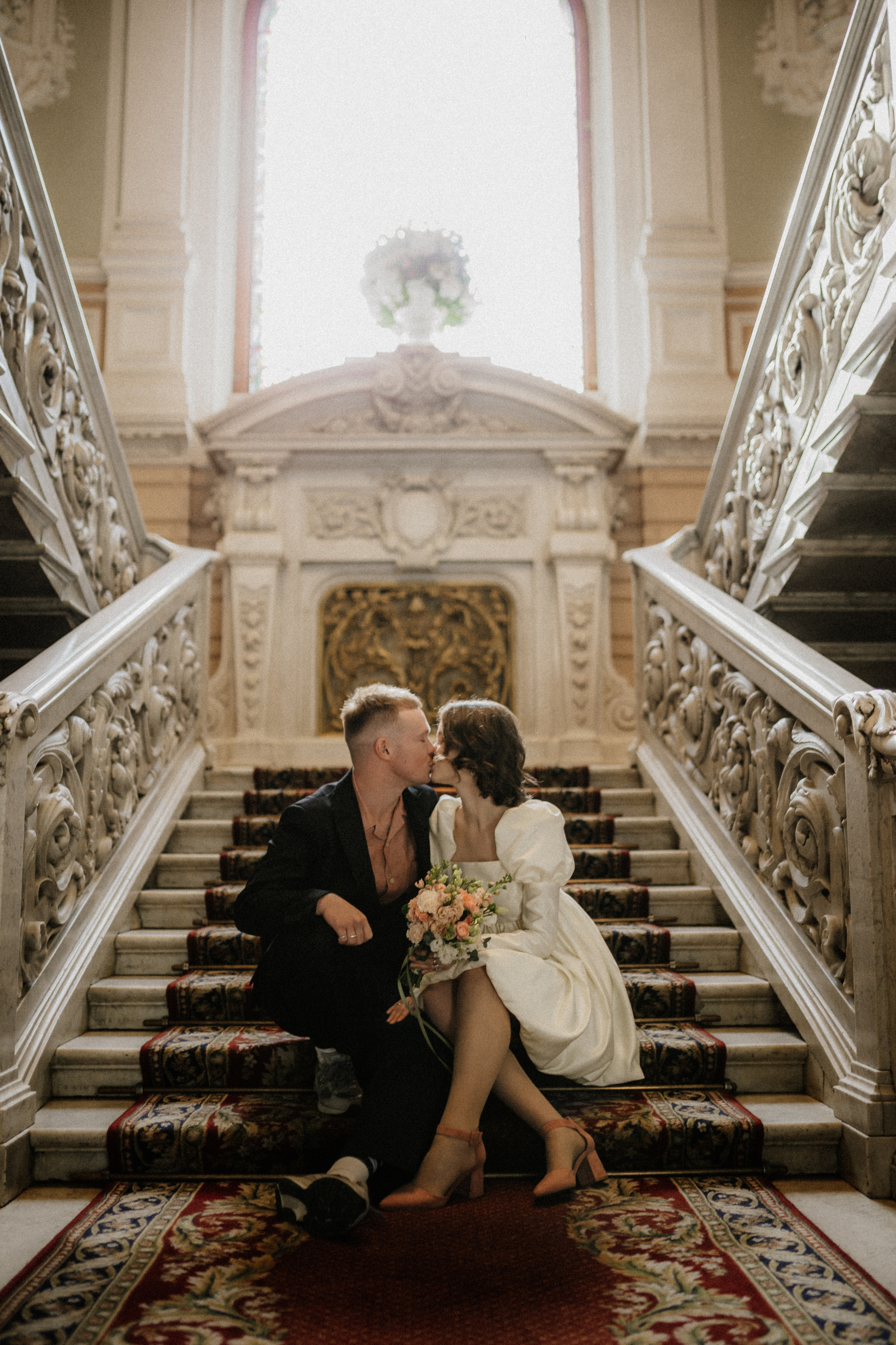 Даниил и Анна | Загс, Дом Книги и погулять. Свадебный фотограф в Санкт-Петербурге Анастасия Селиванова