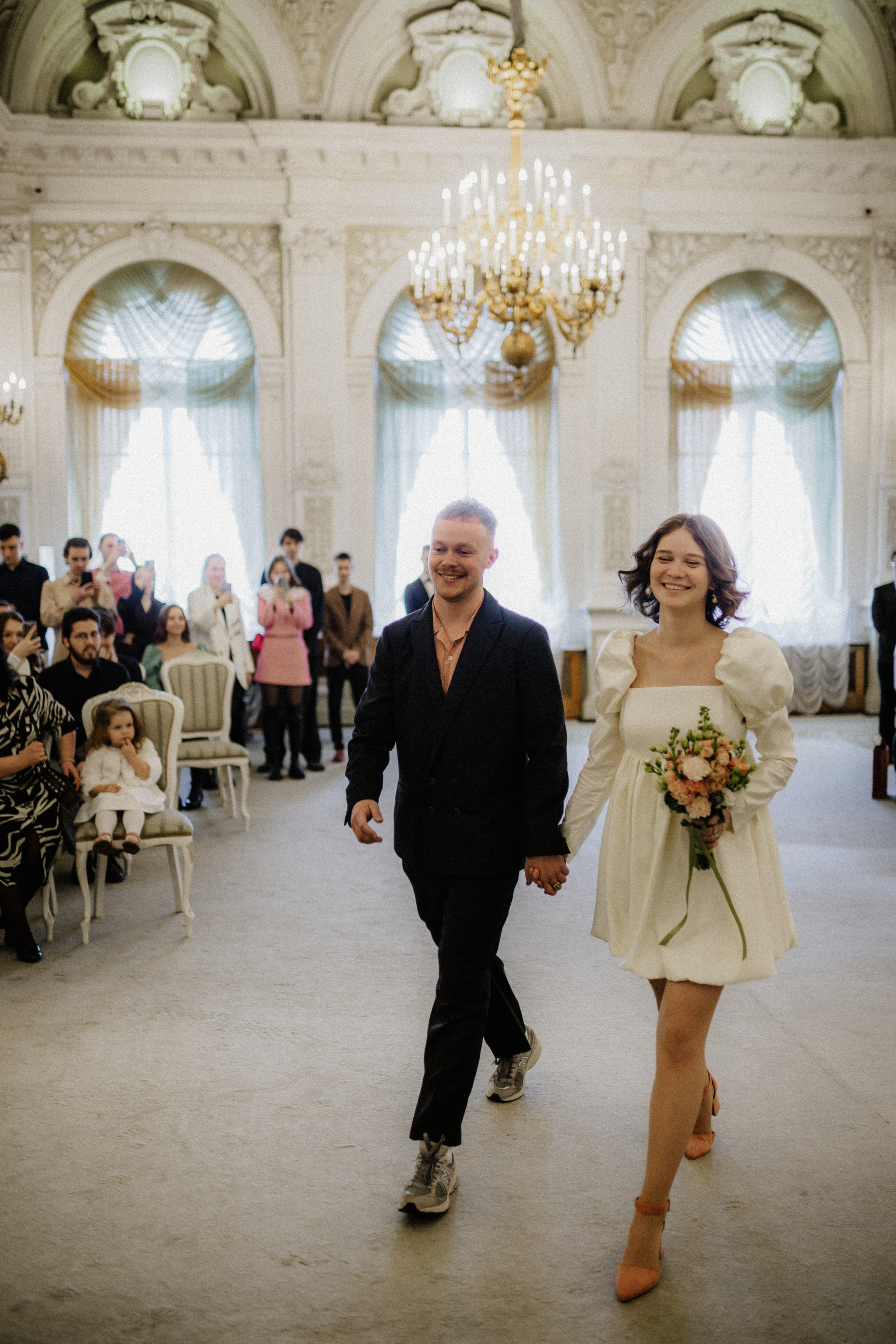 Даниил и Анна | Загс, Дом Книги и погулять. Свадебный фотограф в Санкт-Петербурге Анастасия Селиванова