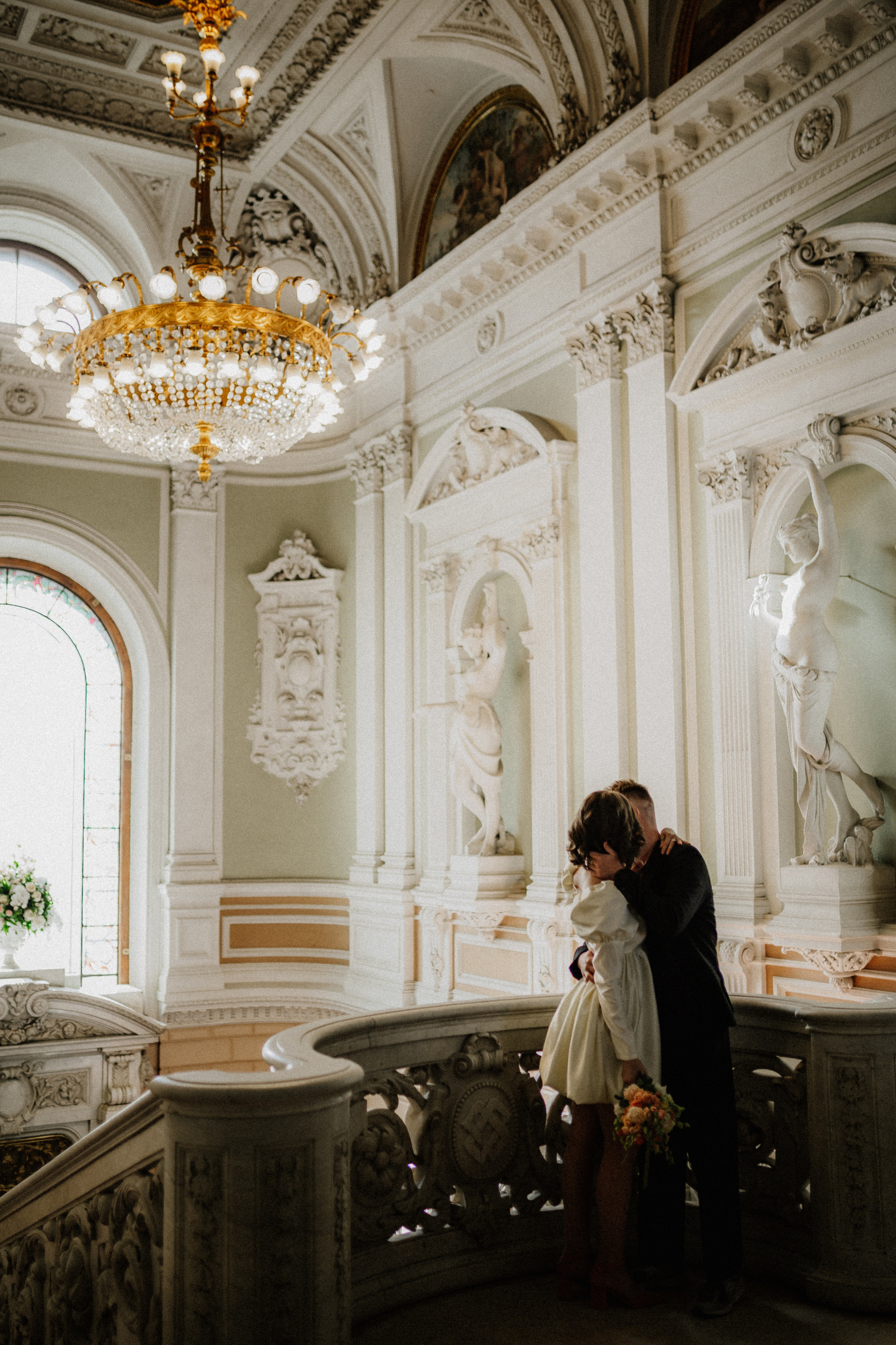 Даниил и Анна | Загс, Дом Книги и погулять. Свадебный фотограф в Санкт-Петербурге Анастасия Селиванова