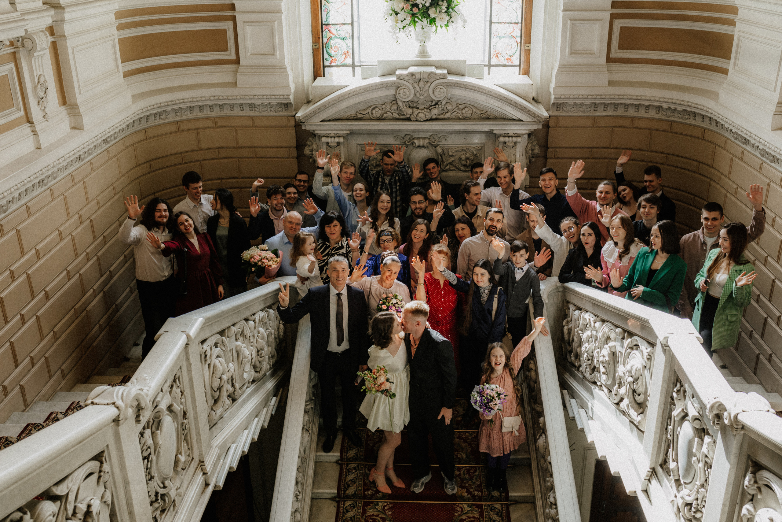 Даниил и Анна | Загс, Дом Книги и погулять. Свадебный фотограф в Санкт-Петербурге Анастасия Селиванова