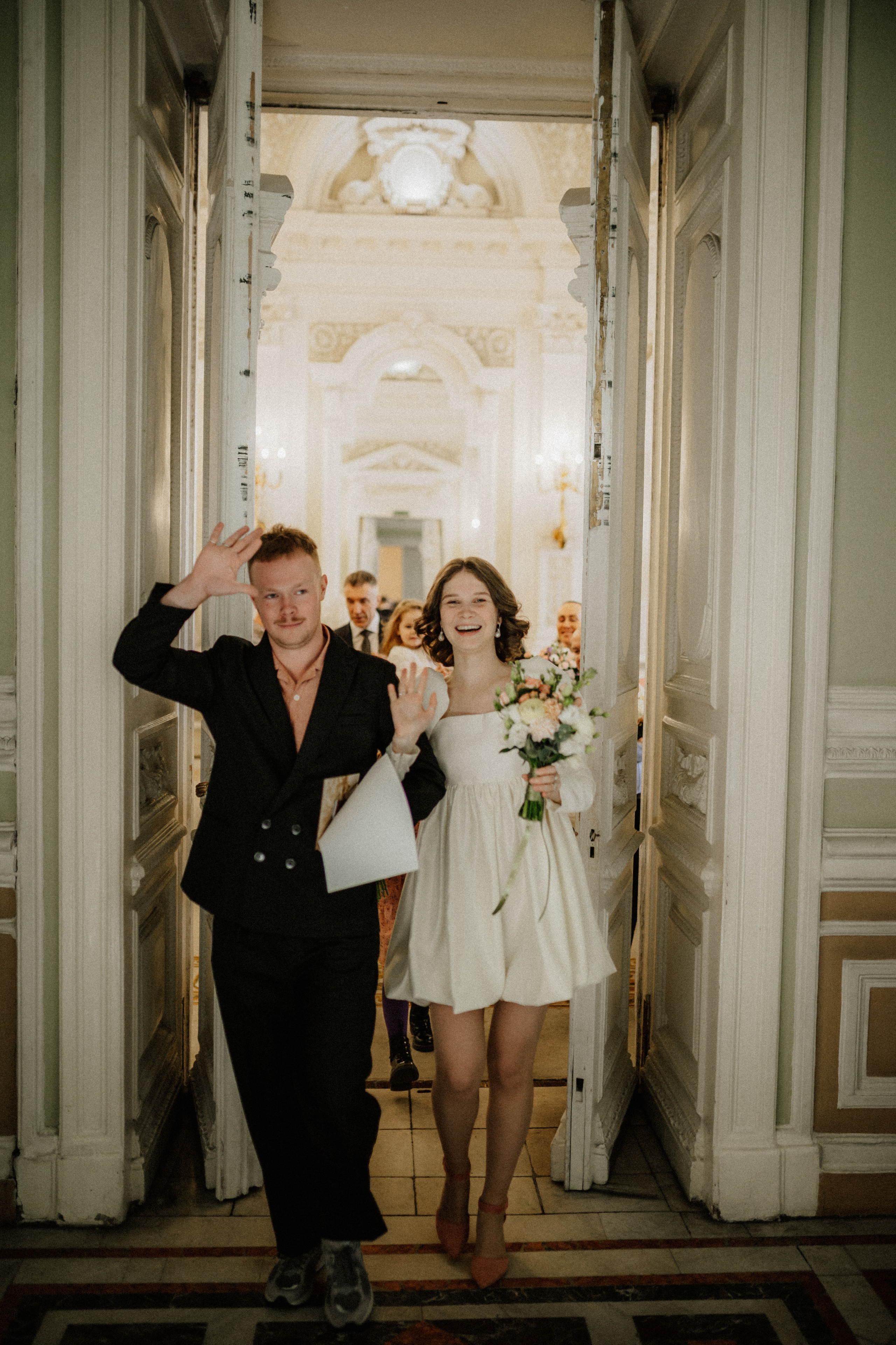 Даниил и Анна | Загс, Дом Книги и погулять. Свадебный фотограф в Санкт-Петербурге Анастасия Селиванова