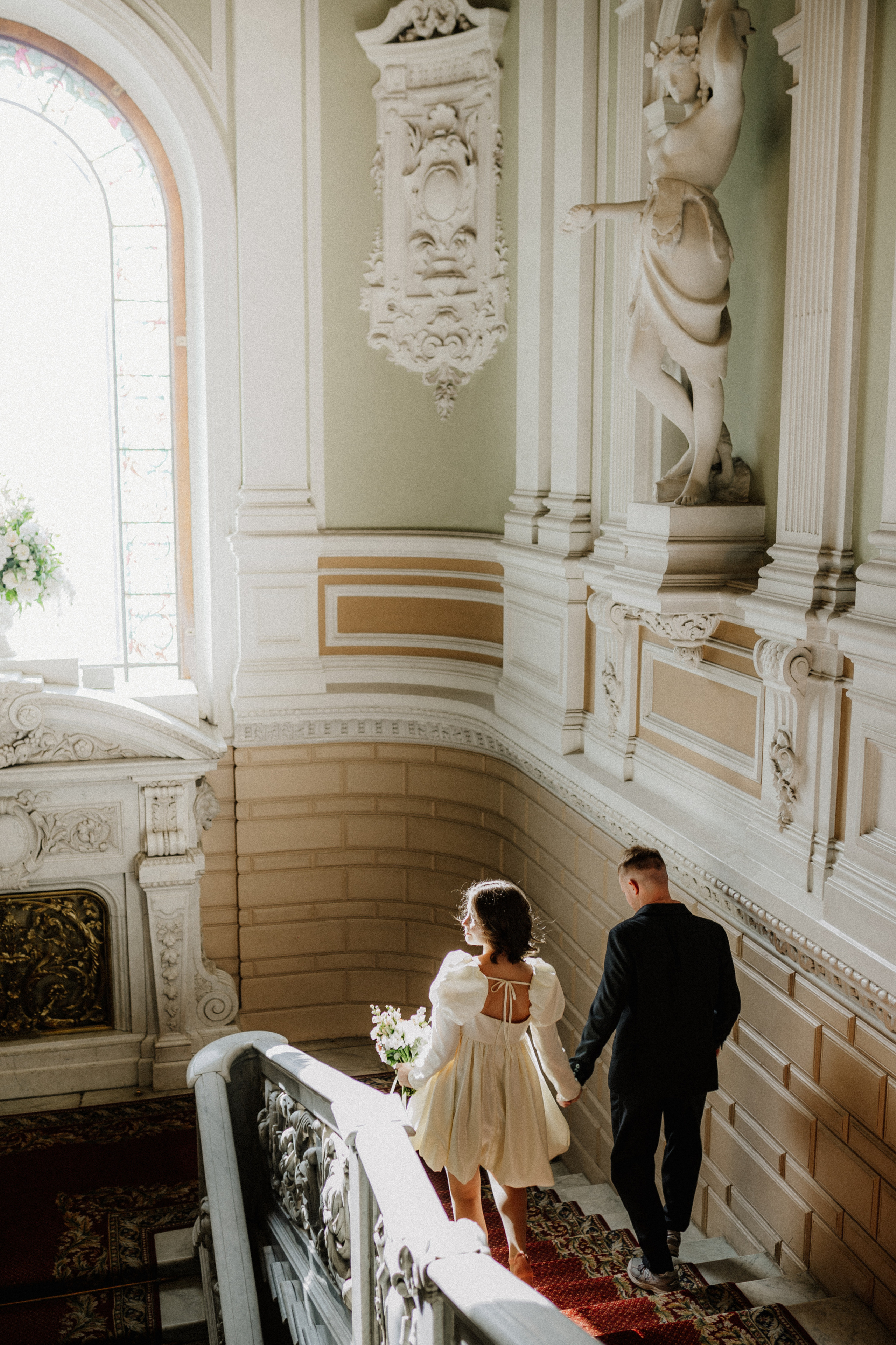 Даниил и Анна | Загс, Дом Книги и погулять. Свадебный фотограф в Санкт-Петербурге Анастасия Селиванова